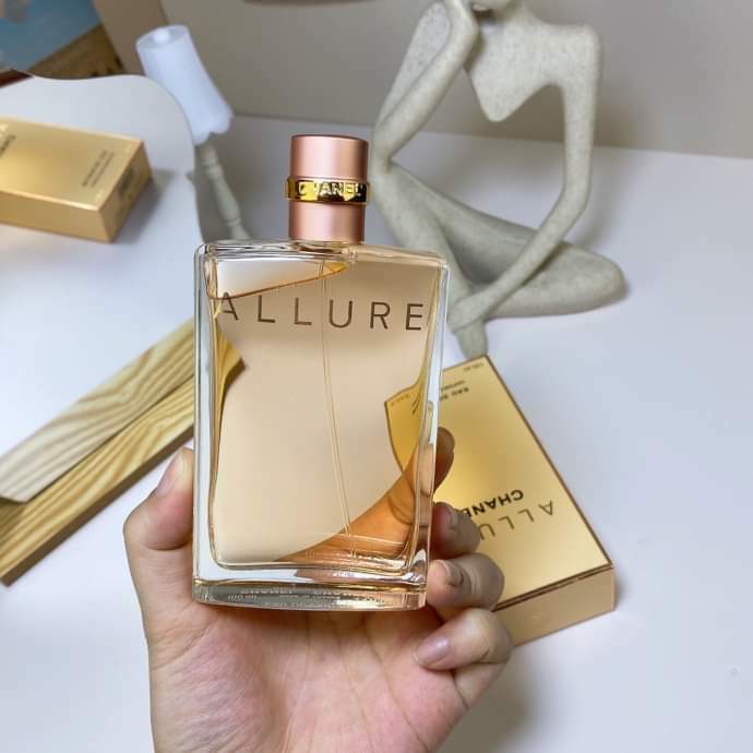 🥰🥰香奈兒魅力女士淡香水100ml Chanel Allure, 1996