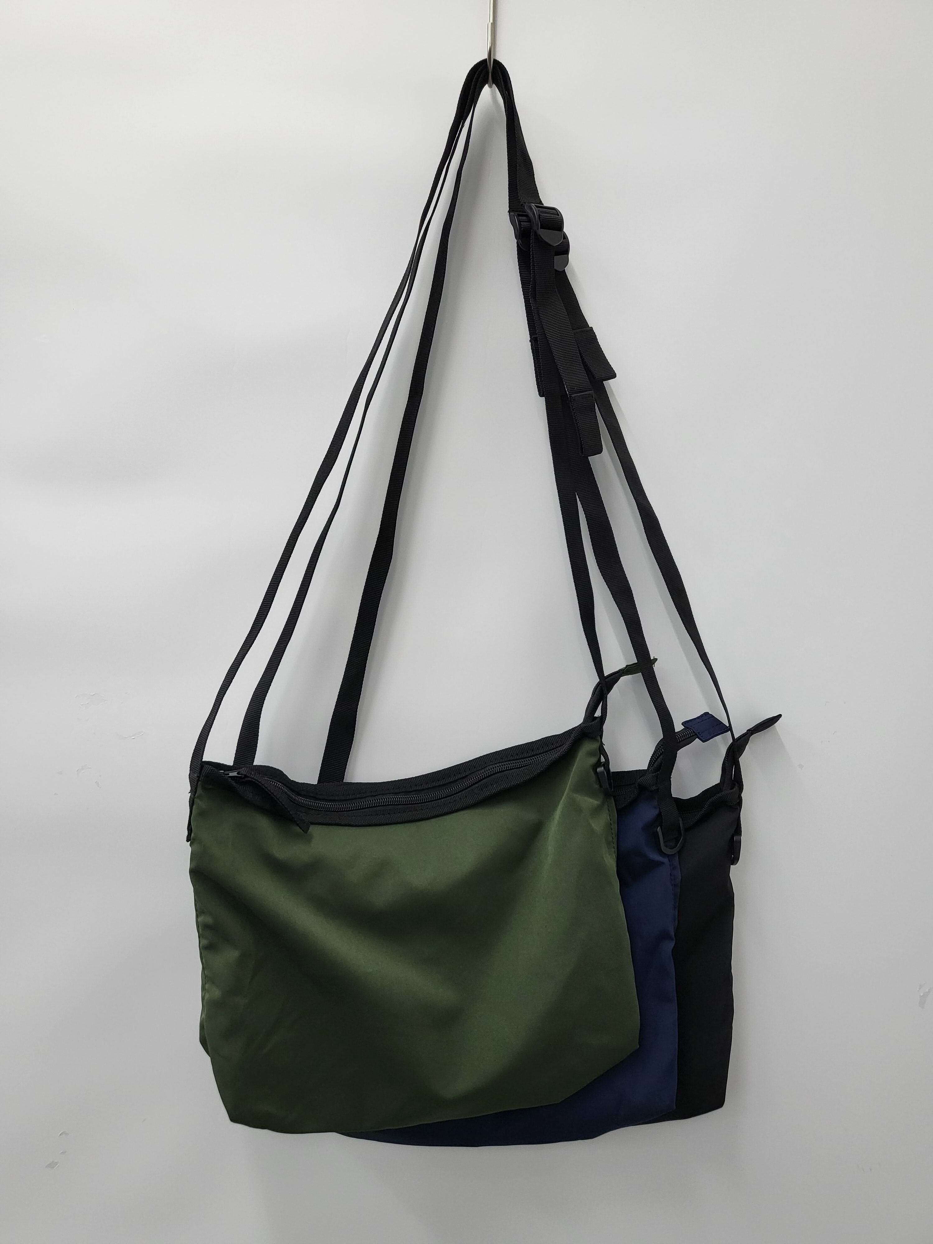 薄料拉鍊孭布袋 B339