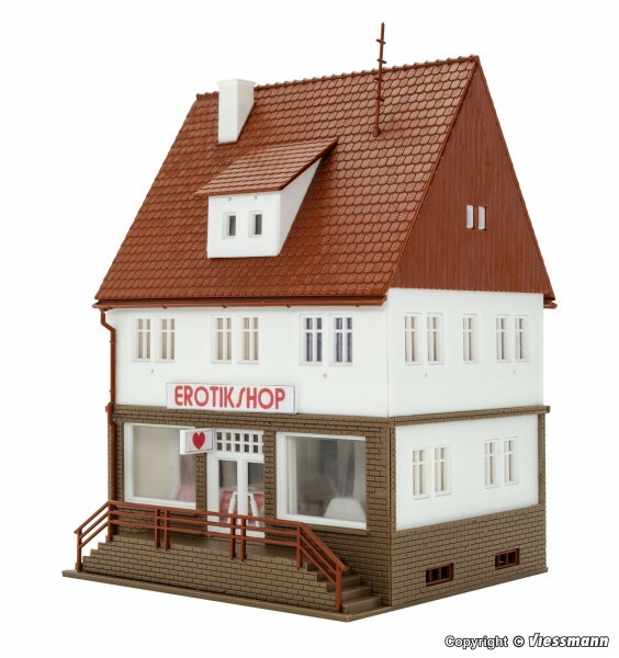 Vollmer 43870 HO-scale Erotic store with interior and LED lighting, functional kit