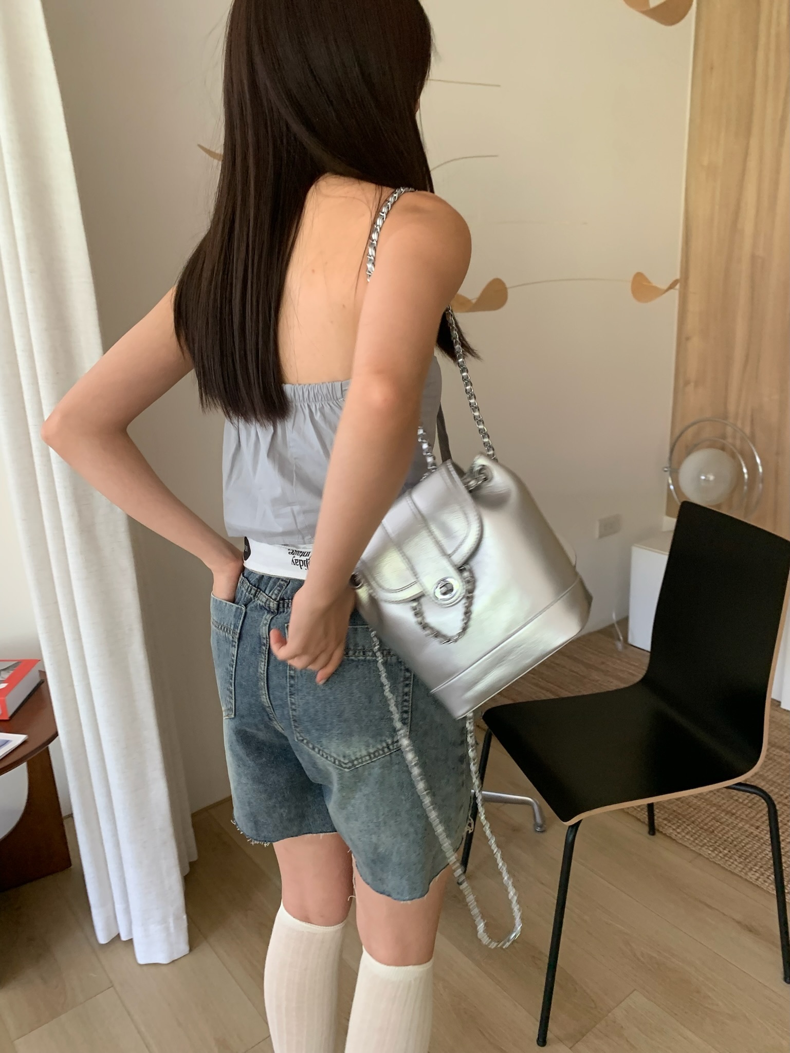 （現貨）JULY140  (推推推✰︎✰︎✰︎) 無法錯過!!! 超質感鏈條後背包_銀灰/粉