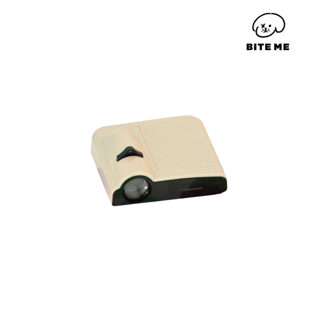BITE ME 迷你投影機