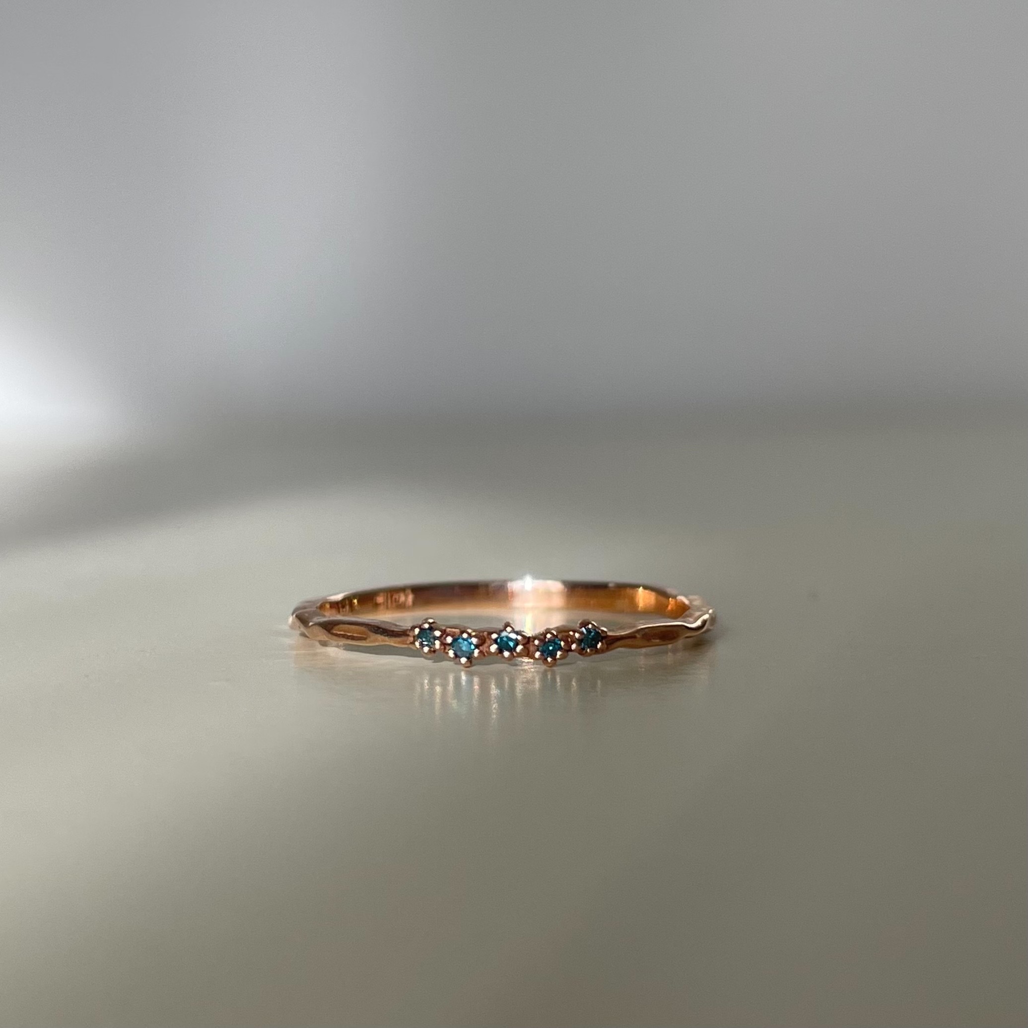 14k五顆小花藍鑽戒指