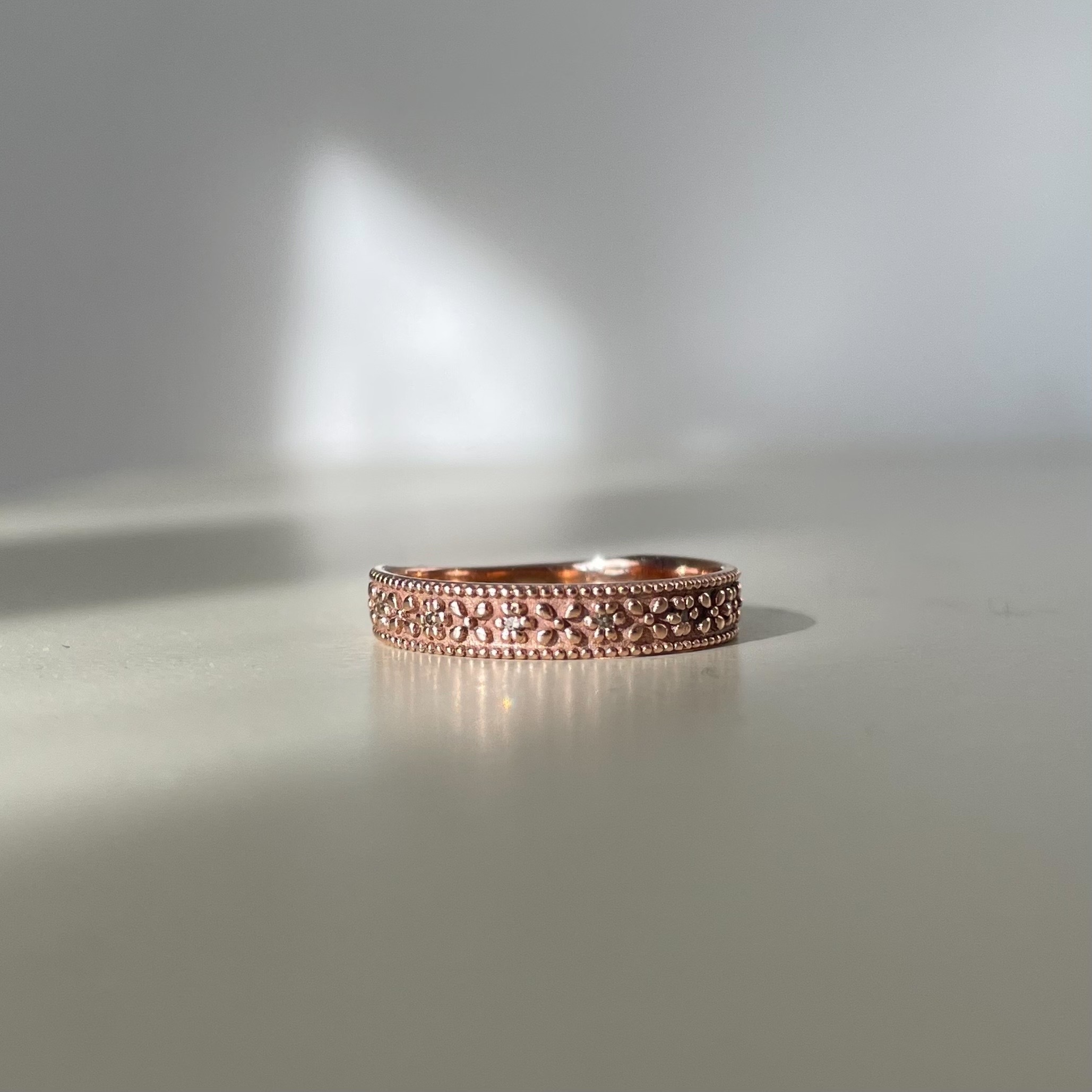 14k復古花紋真鑽微寬戒指