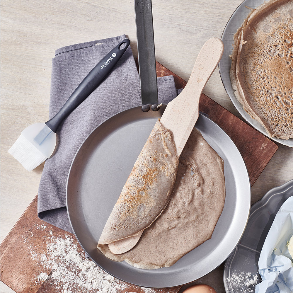 B Bois | Crepe spatula beechwood beeswax finish