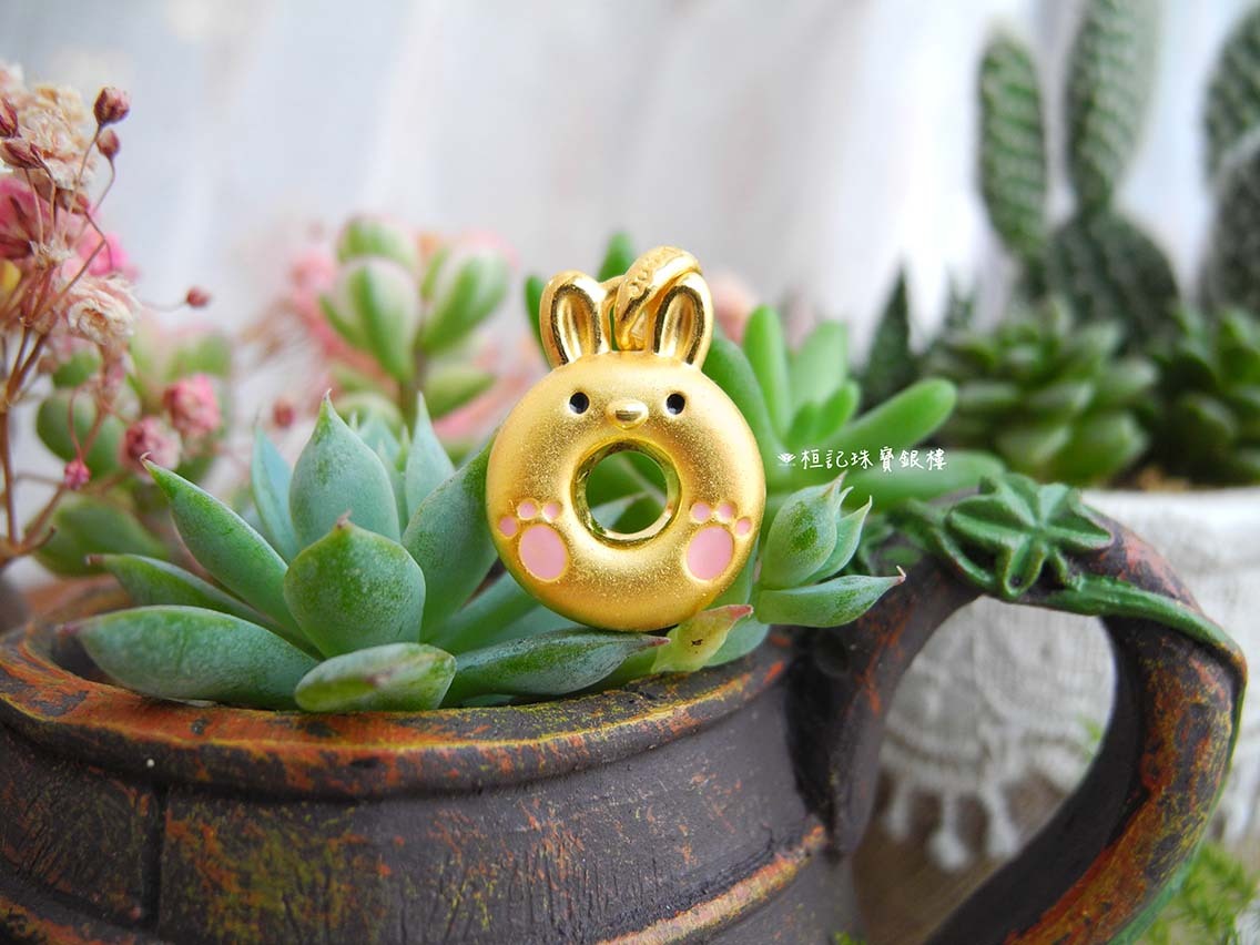 小兔平安扣/平安兔頭鞋/萌萌兔寶 黃金墜子
