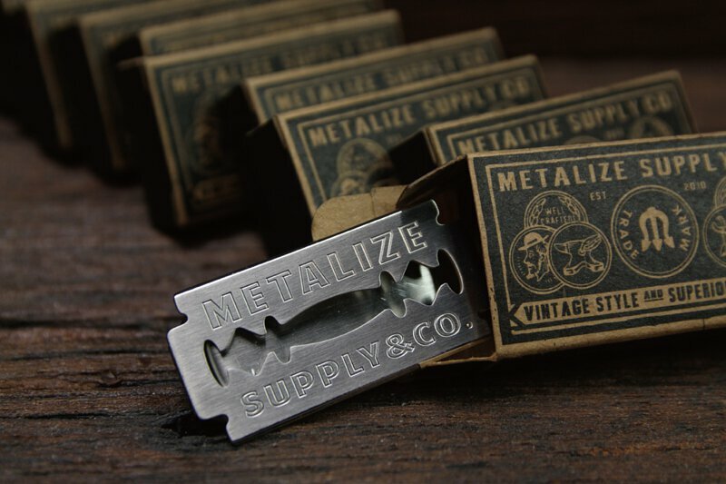 METALIZE "BLADE"不鏽鋼復古刮鬍刀片鈔票夾
