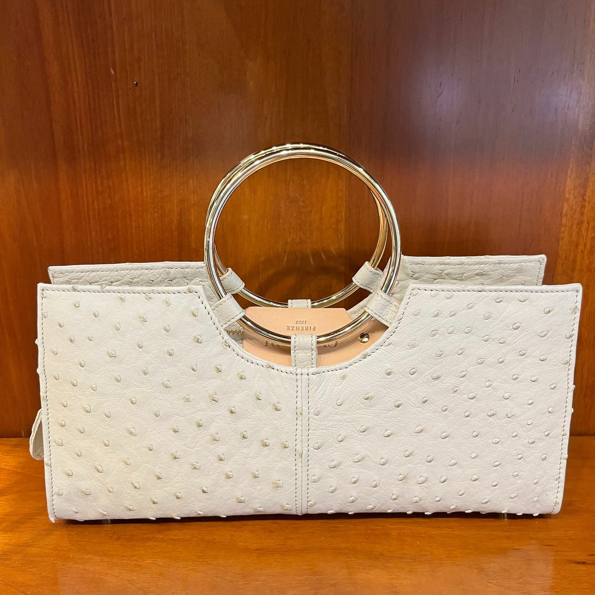 1CR0709-189 (Defect) CLAMORI Audrey Ring Real Ostrich Light Green (B-EU-E)