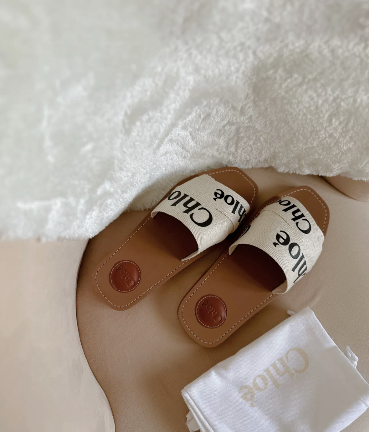 Chloe 米白黑字布帶拖鞋CHC22U188Z310139W - M