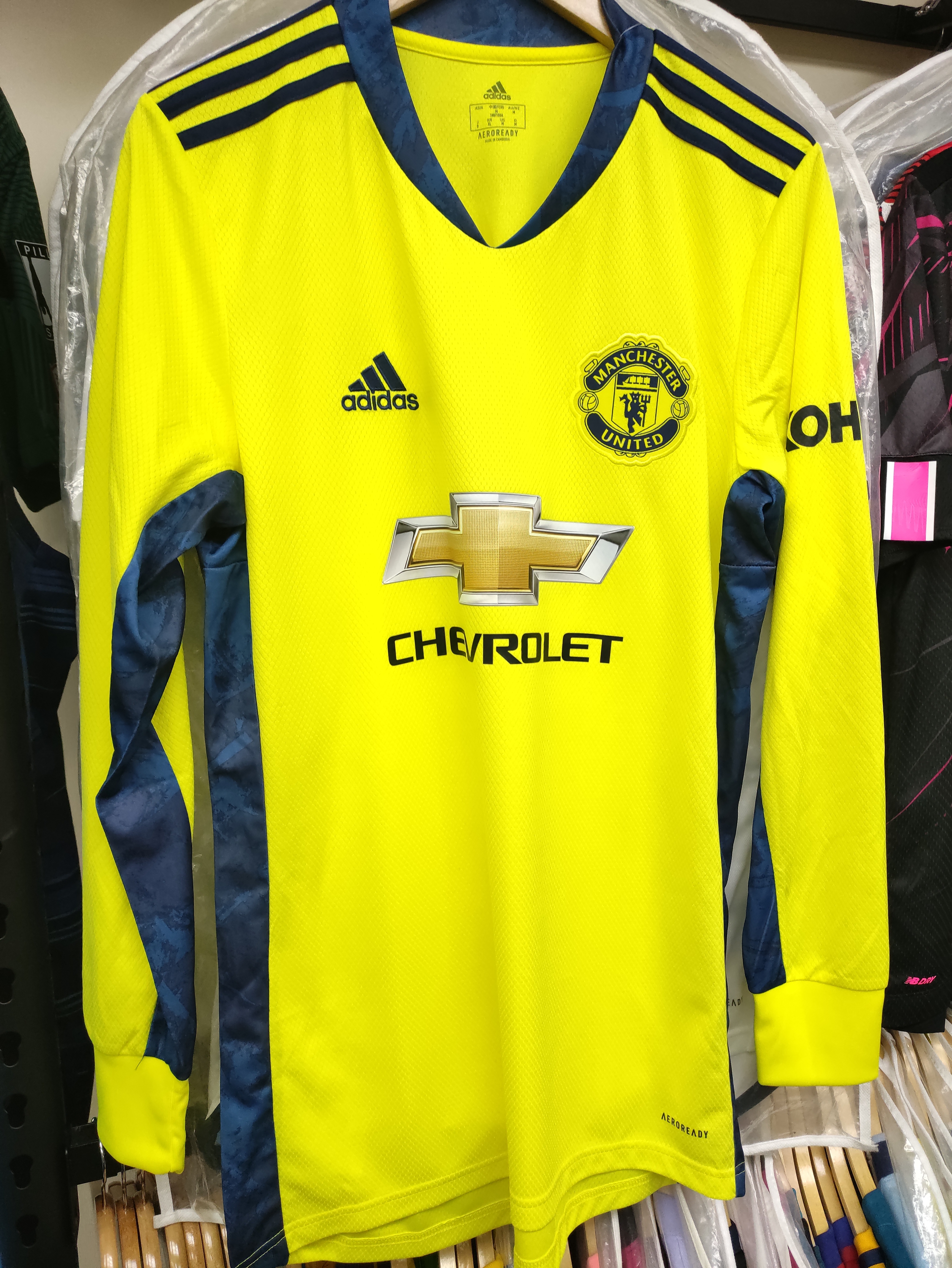 20-21曼聯黃龍迪基亞球迷版球衣