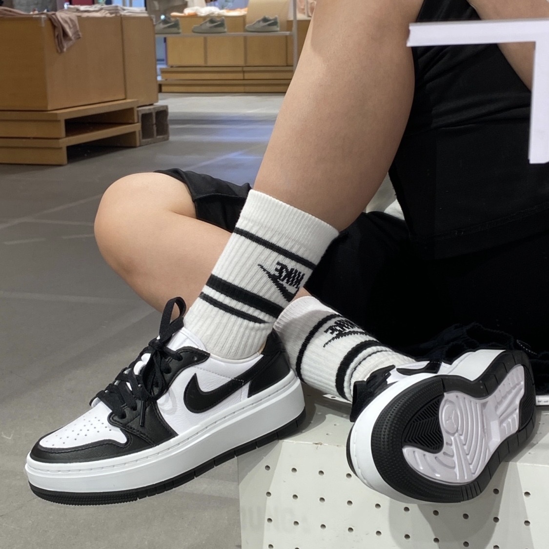 Wmns Air Jordan 1 Elevate Low 'Black White' DH7004-109【現貨商品】
