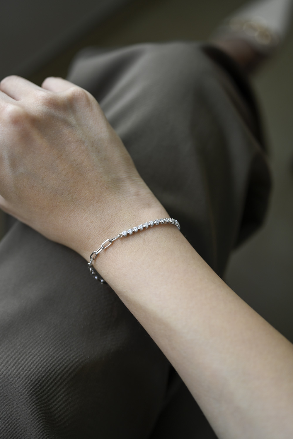 18K Half Tennis Diamond Block chain