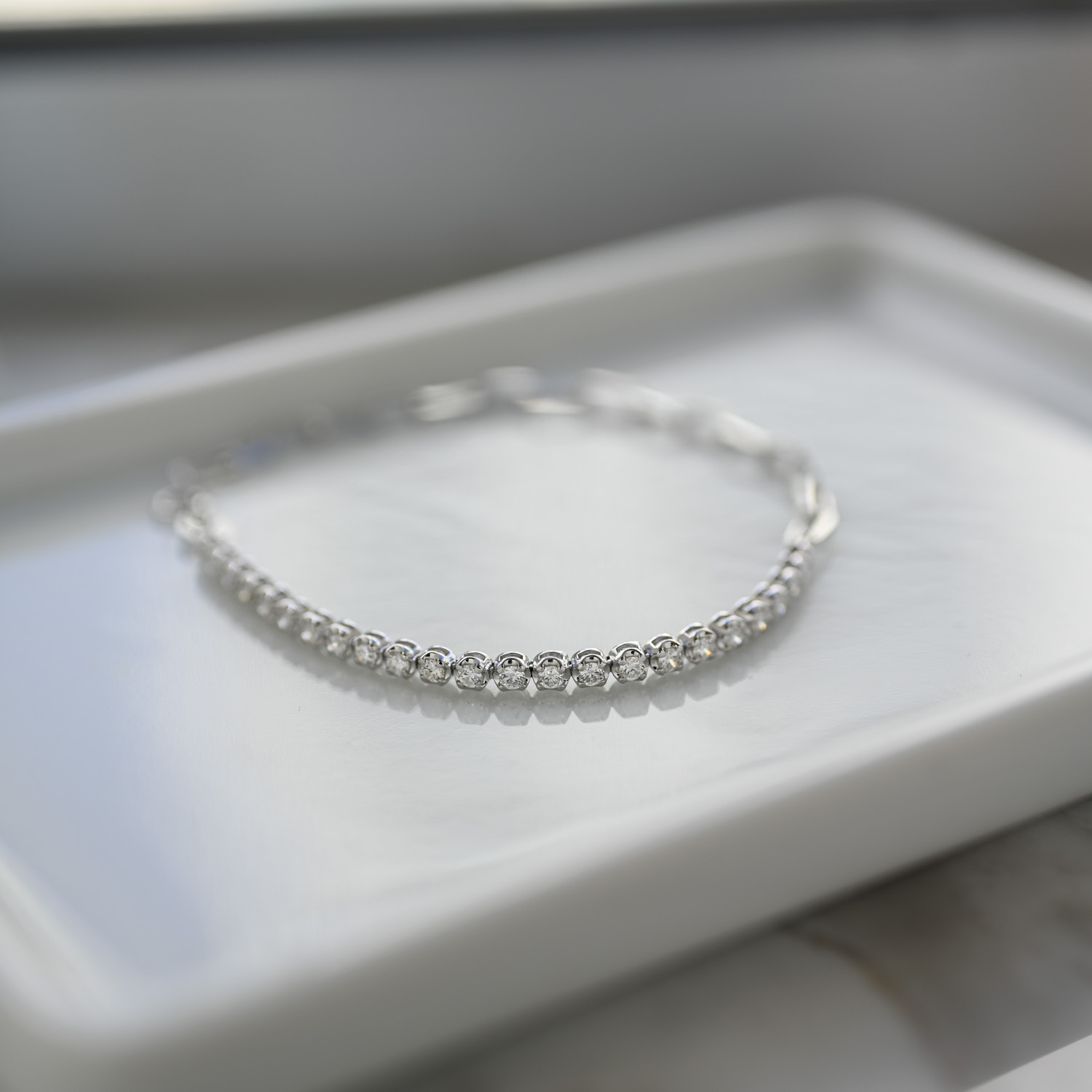 18K Half Tennis Diamond Block chain