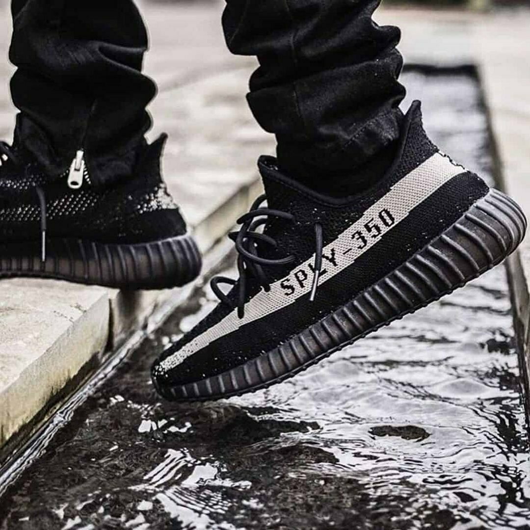 NiceDay 代購Yeezy Boost 350 V2 OREO 黑白男女尺寸BY1604