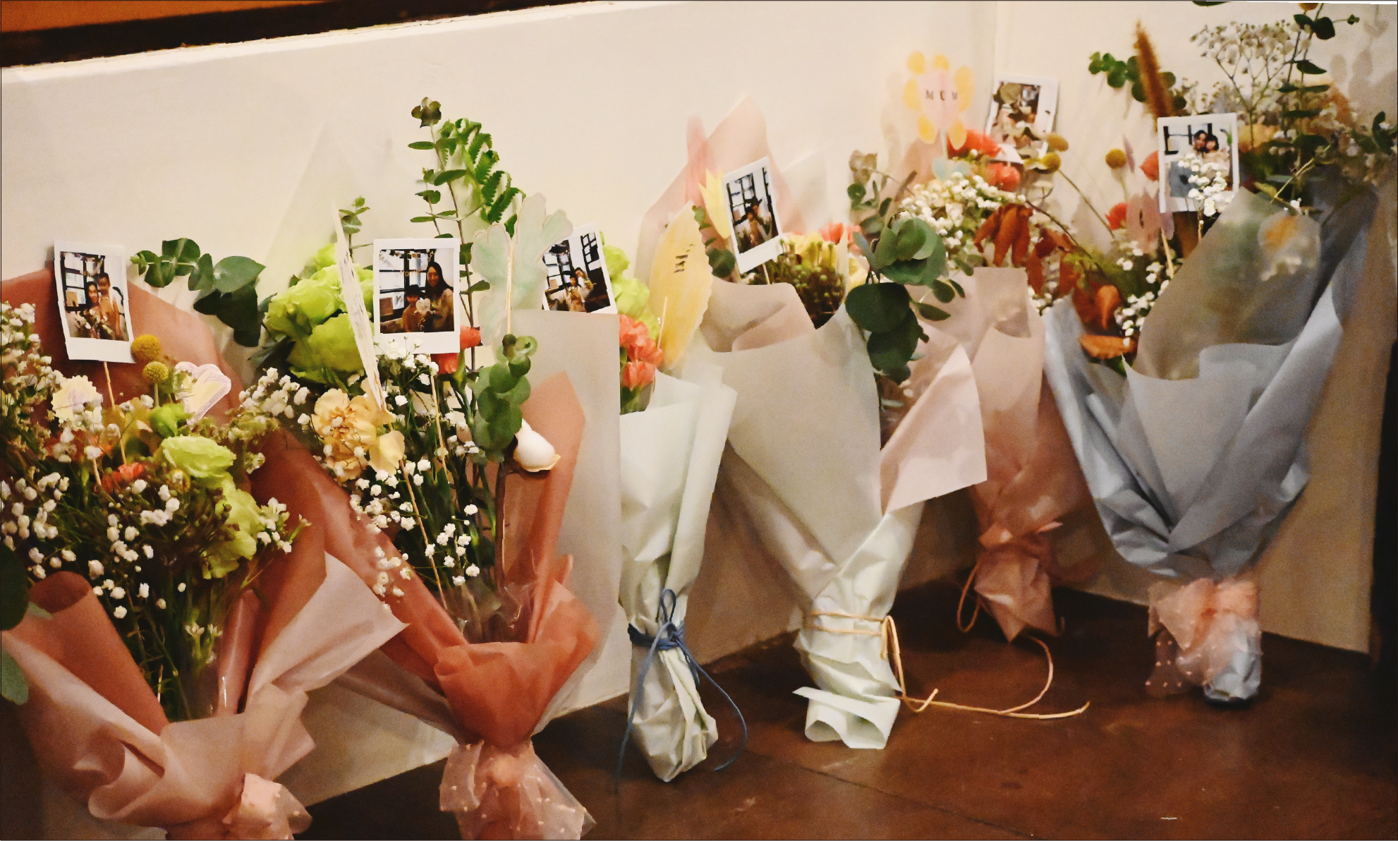 小青山舉辦母親節親子活動-母親節花束大合照