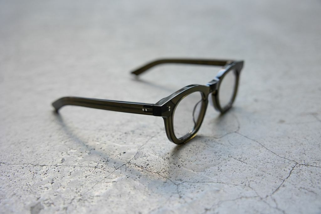 NEW eyewear - F6_C5 (鏡片透明)