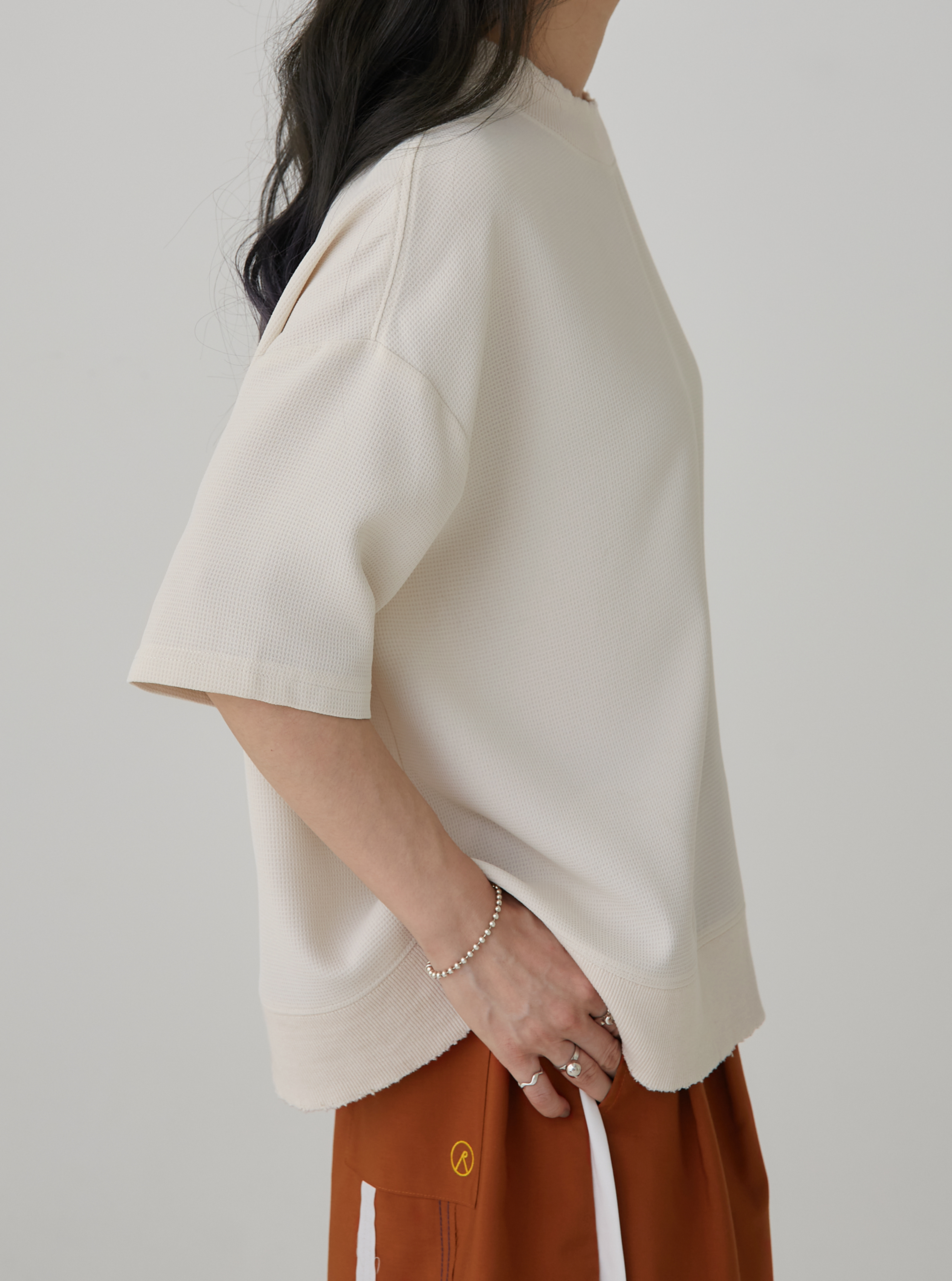Ripped-edge Waffle Tee | Cream