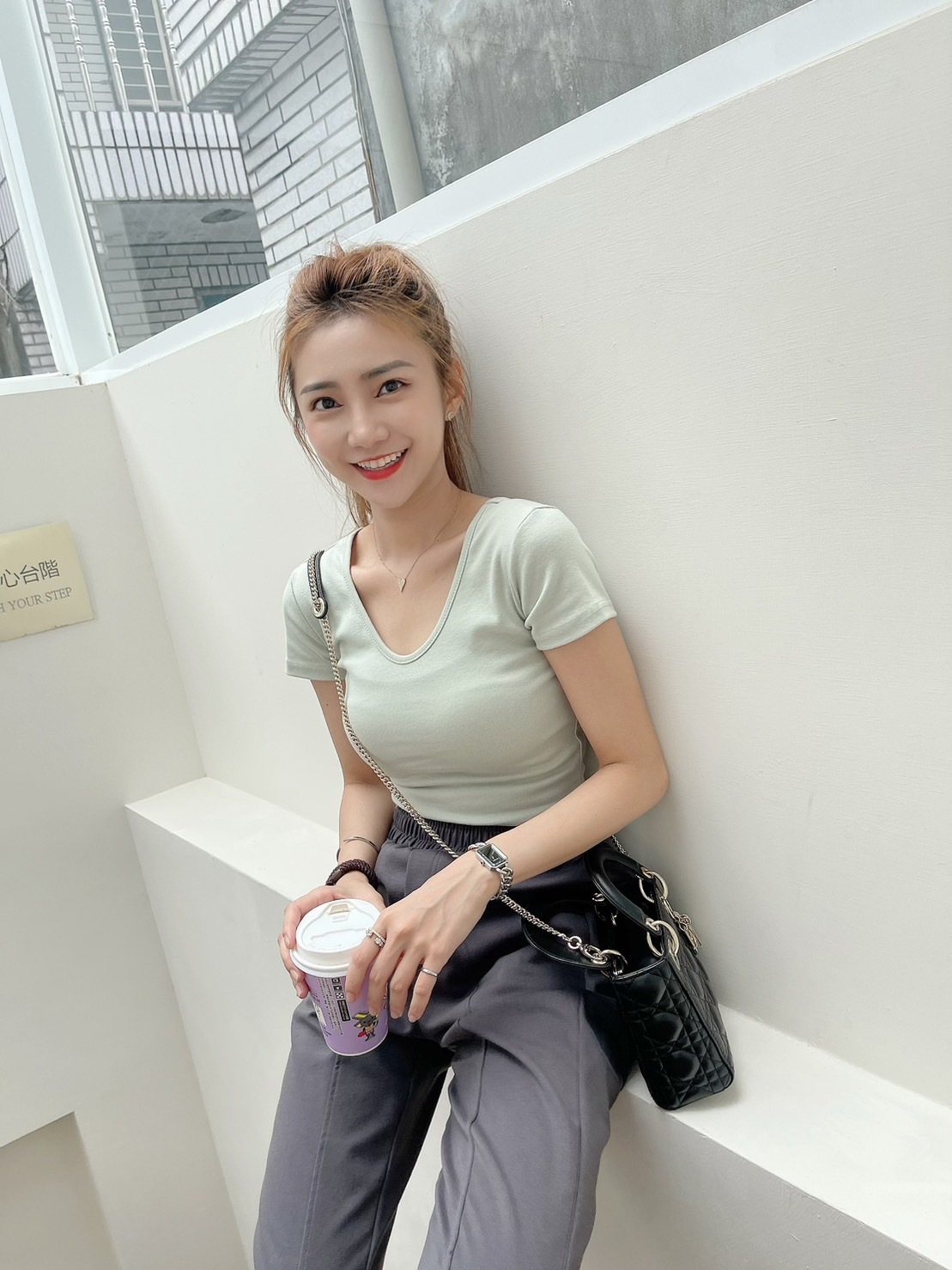 ［現貨］限時直播價🔥07.13直播新品］💗闆娘獨家設計🇰🇷正韓正反兩面穿超彈透氣棉t（淡綠色/四色）