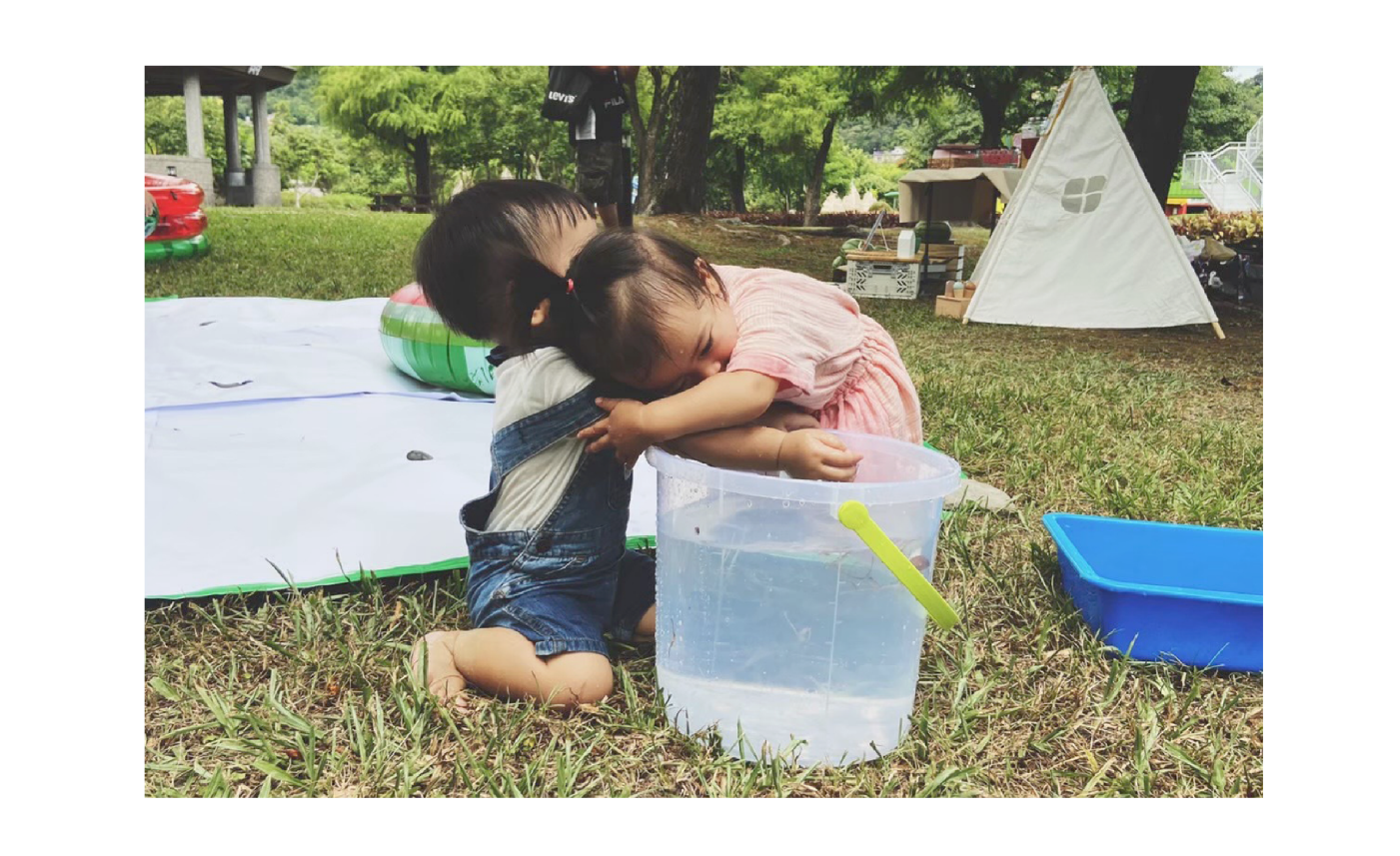 小青山舉辦的親子活動-西瓜游泳池活動結束後的道別