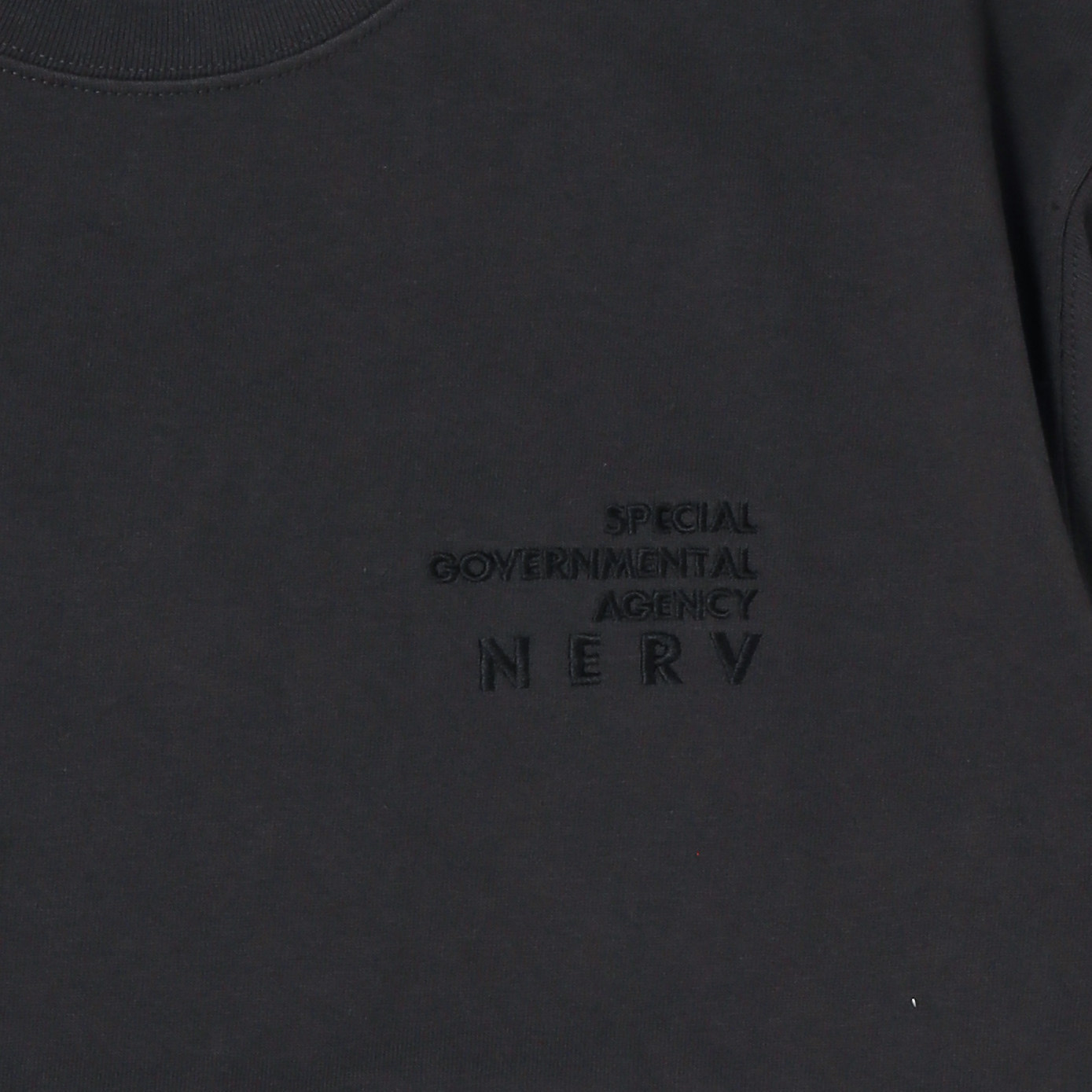 Evastore 預訂2023/9月 NERV Embroidery T-Shirt (CHARCOAL)