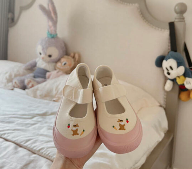 Baby KG room shoes No.1