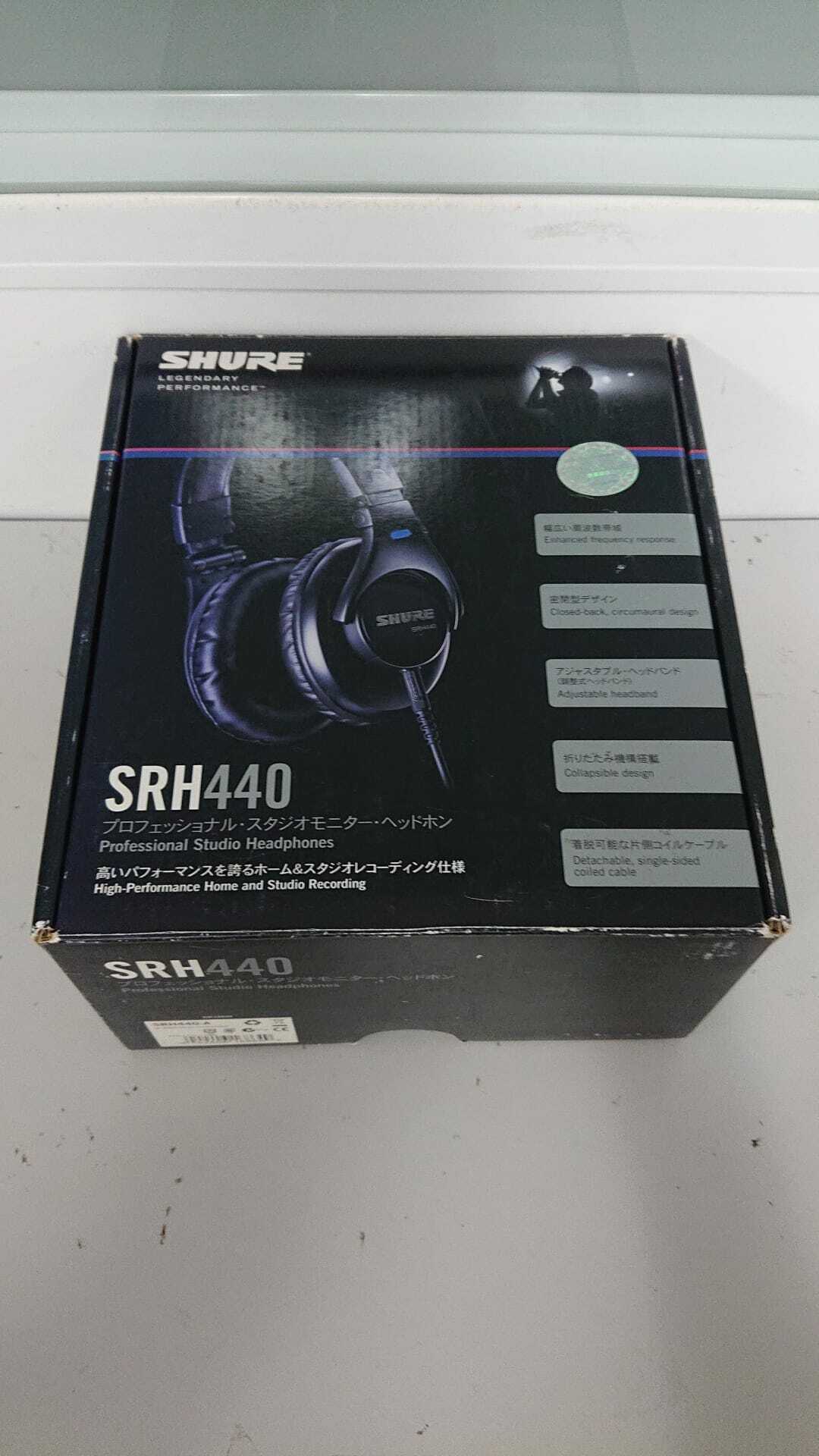 Shure(シュアー) SRH440 プロフェッショナル・スタジオ・ヘッドホン