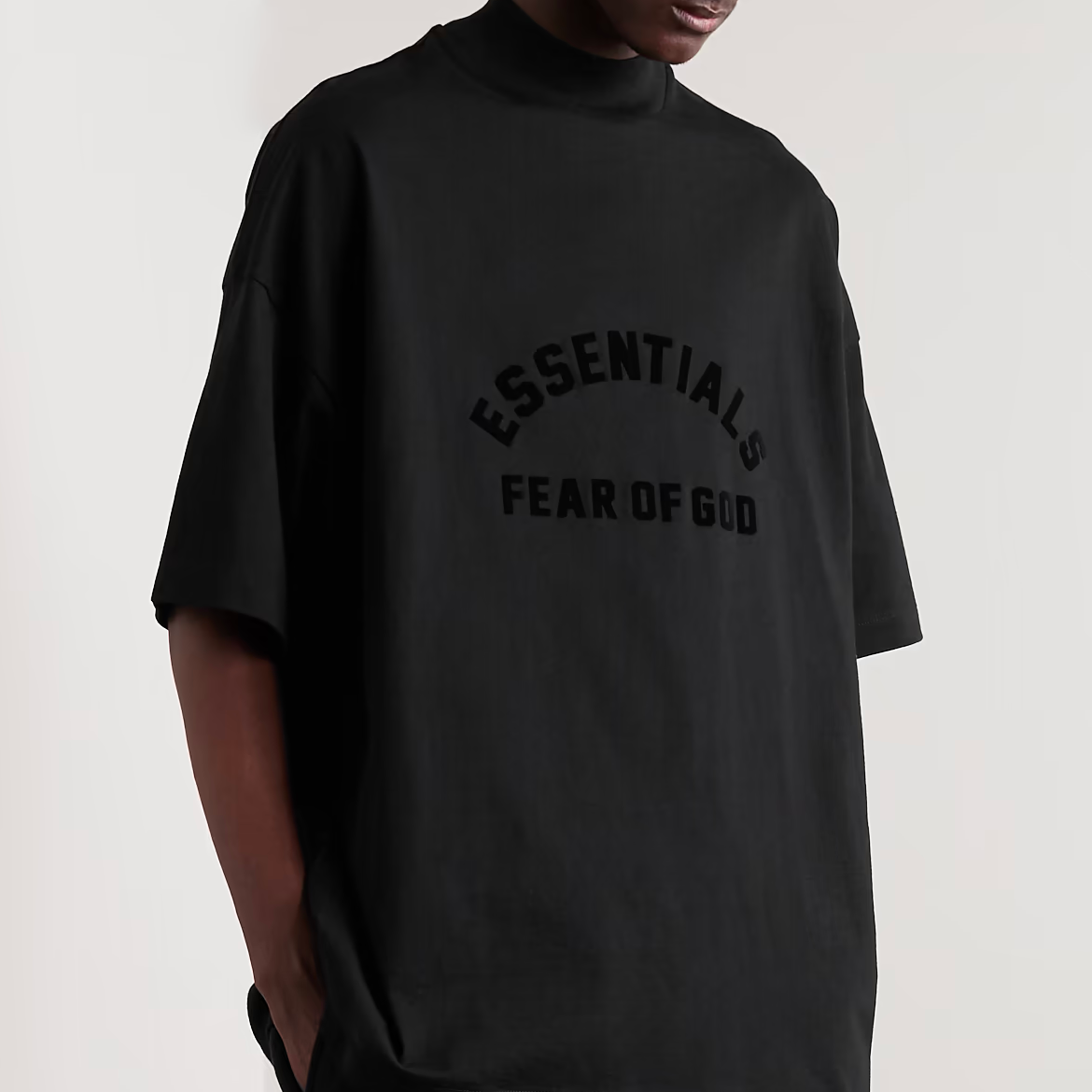 暗黑系列 FEAR OF GOD ESSENTIALS 2023 純黑 黑色 短袖 上衣 T恤 FOG