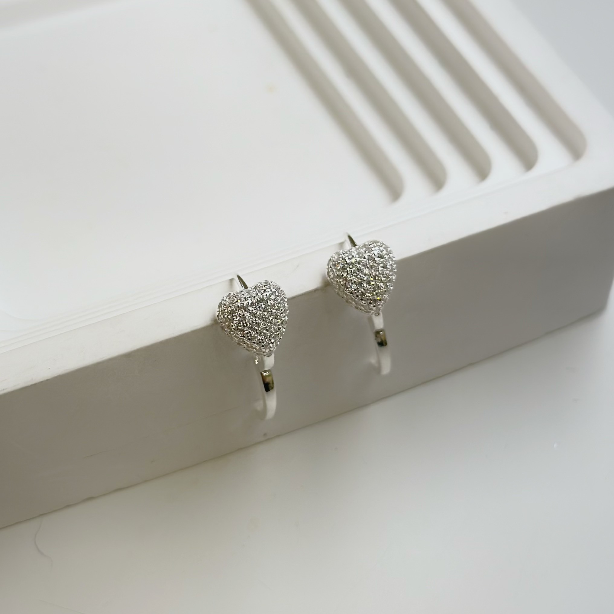 Y163癡心．滿鑽愛心純銀易扣