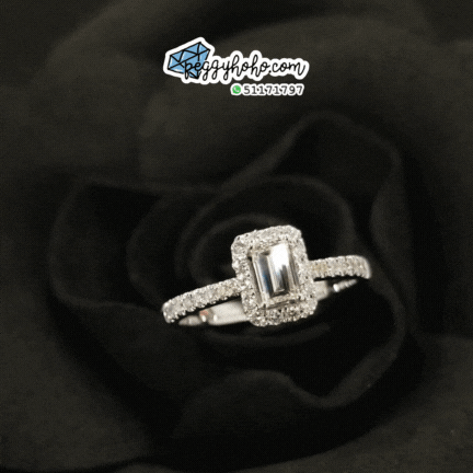 18K White Gold 0.44ct Baguette Cut Diamond Ring