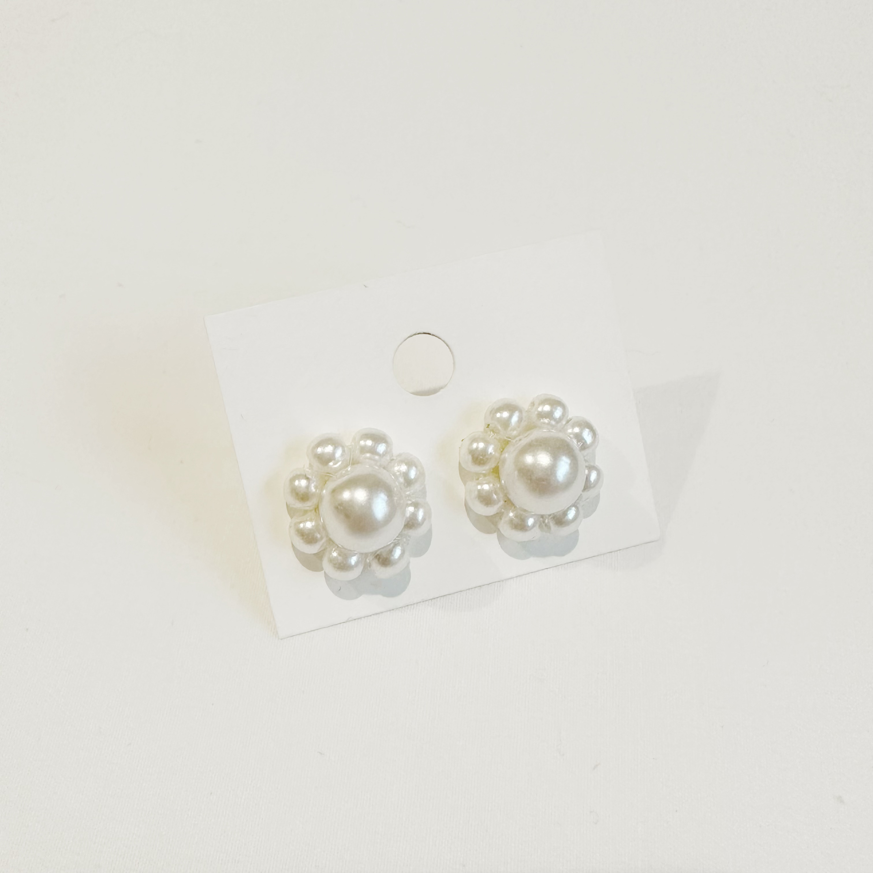 珠珠花型耳環