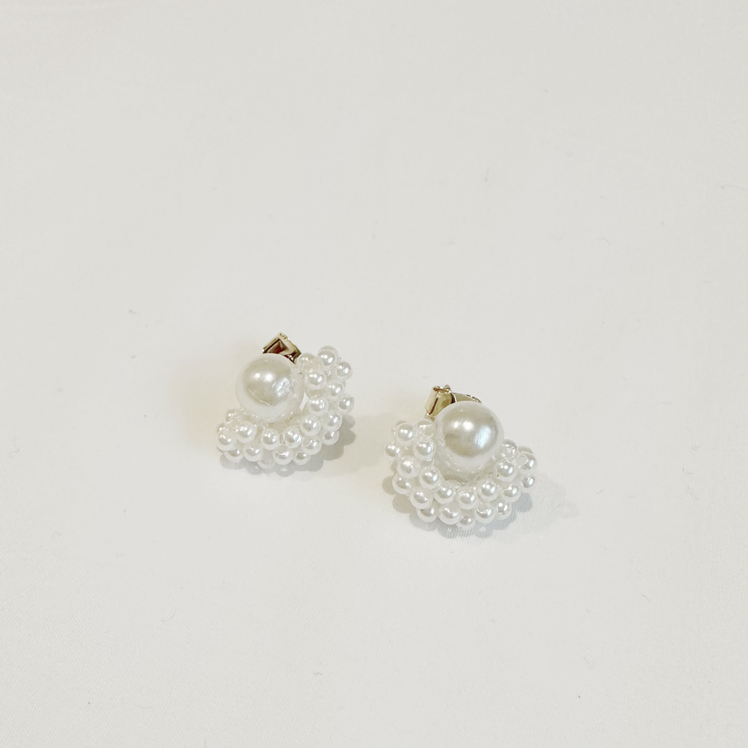 半包邊珠珠耳環