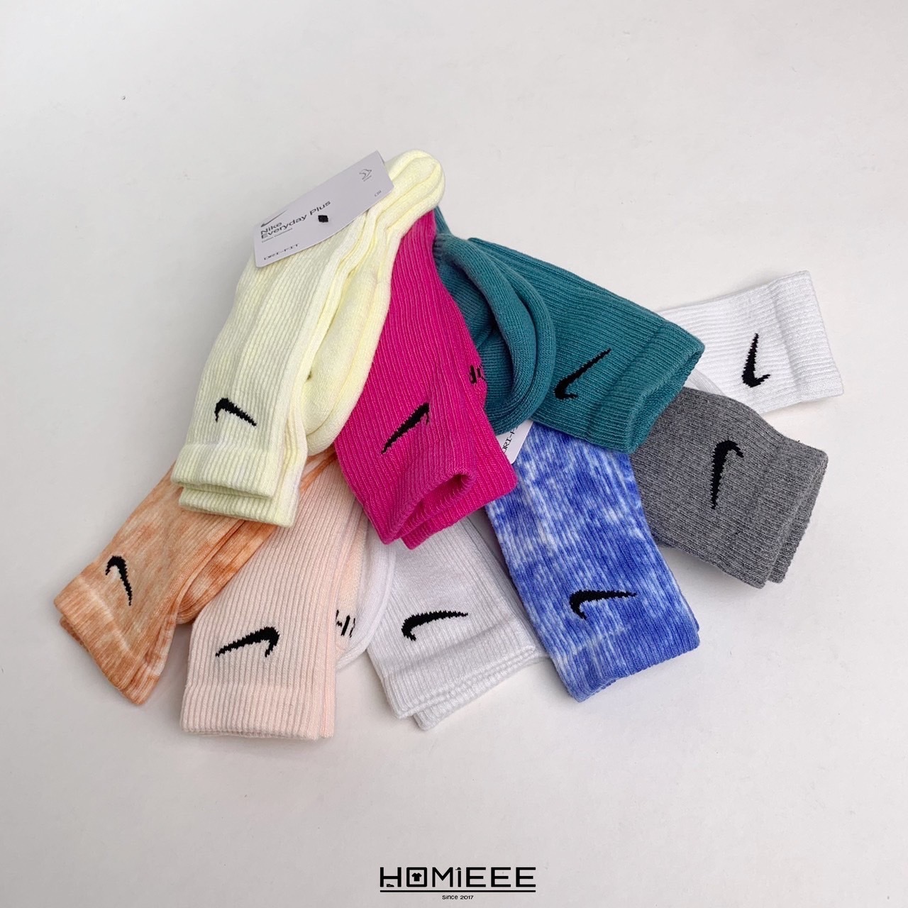 <出清> Nike Everyday Plus 長襪 襪子 勾勾 灰白藍 黃綠紅 三雙一組 [FB9948]