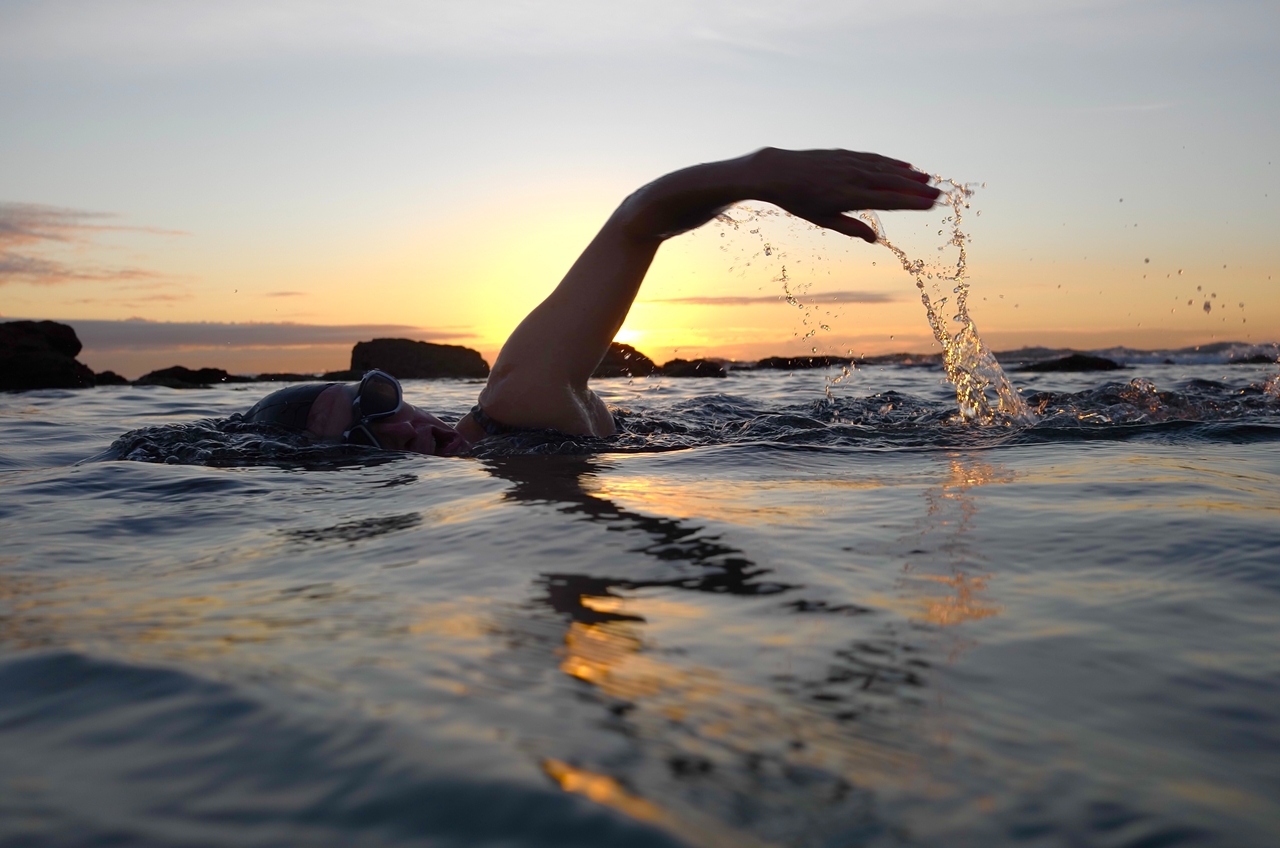世界游泳運動員極限挑戰「泳渡日月潭」，2023台灣特色賽事總整理