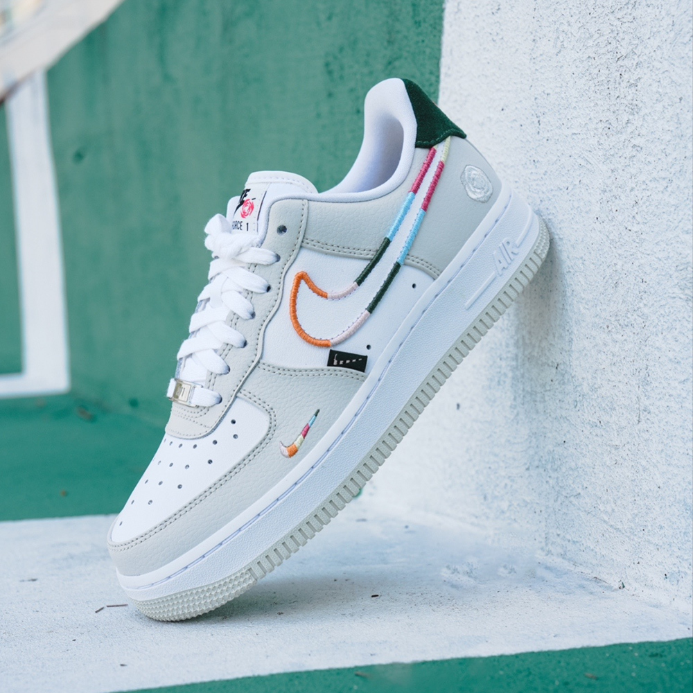 Nike Air Force 1 Low All Petals United 彩色邊 FN8924-111