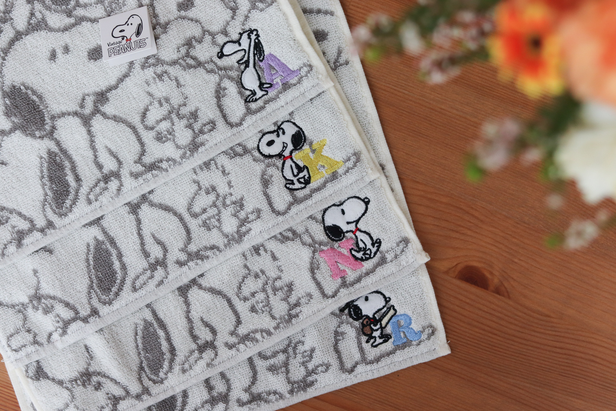 SNOOPY 史努比 英文字母 方巾