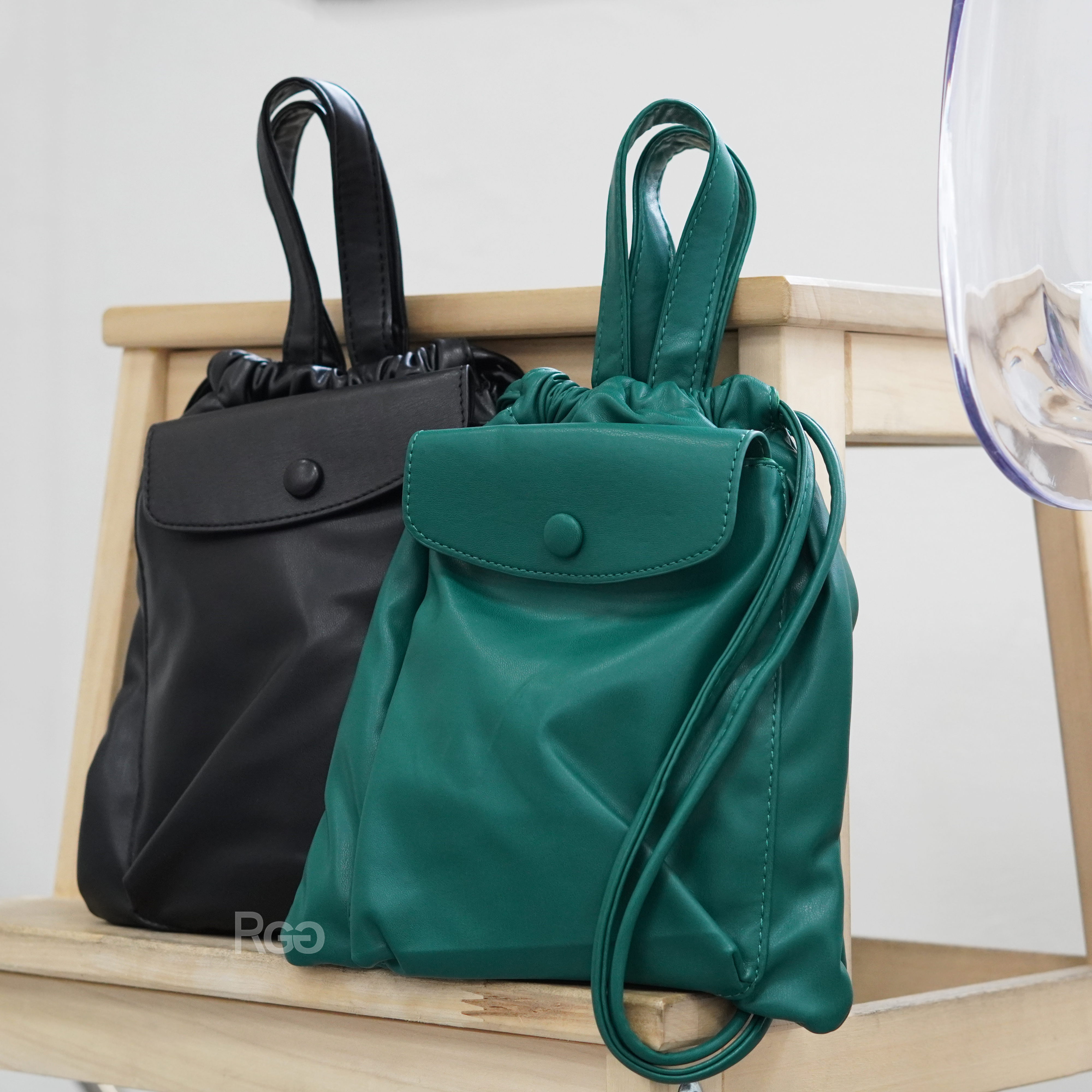 日本🇯🇵 Chaco Closet 抽繩袋 側背包