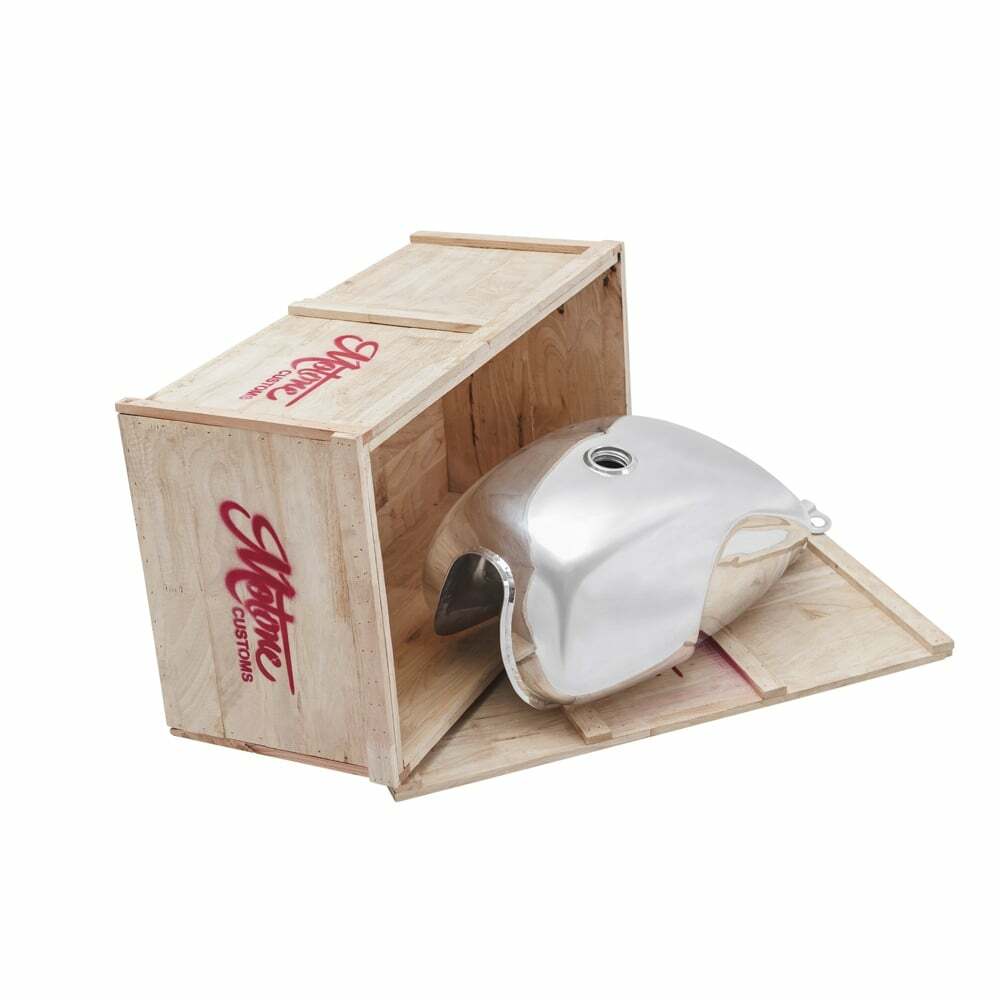 Motone 氣冷凱旋專用 打凹油箱 拋光銀