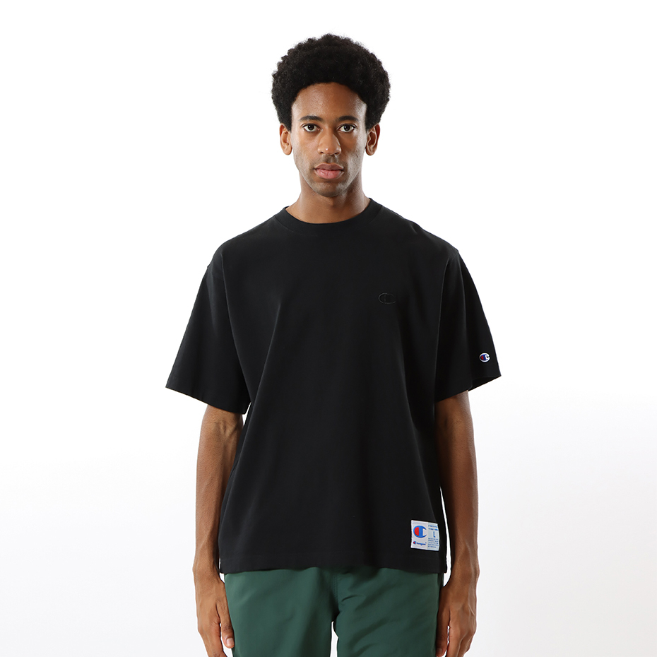 男款-ACTION STYLE 厚磅純色寬版短TEE-黑色（C3-V331-090）