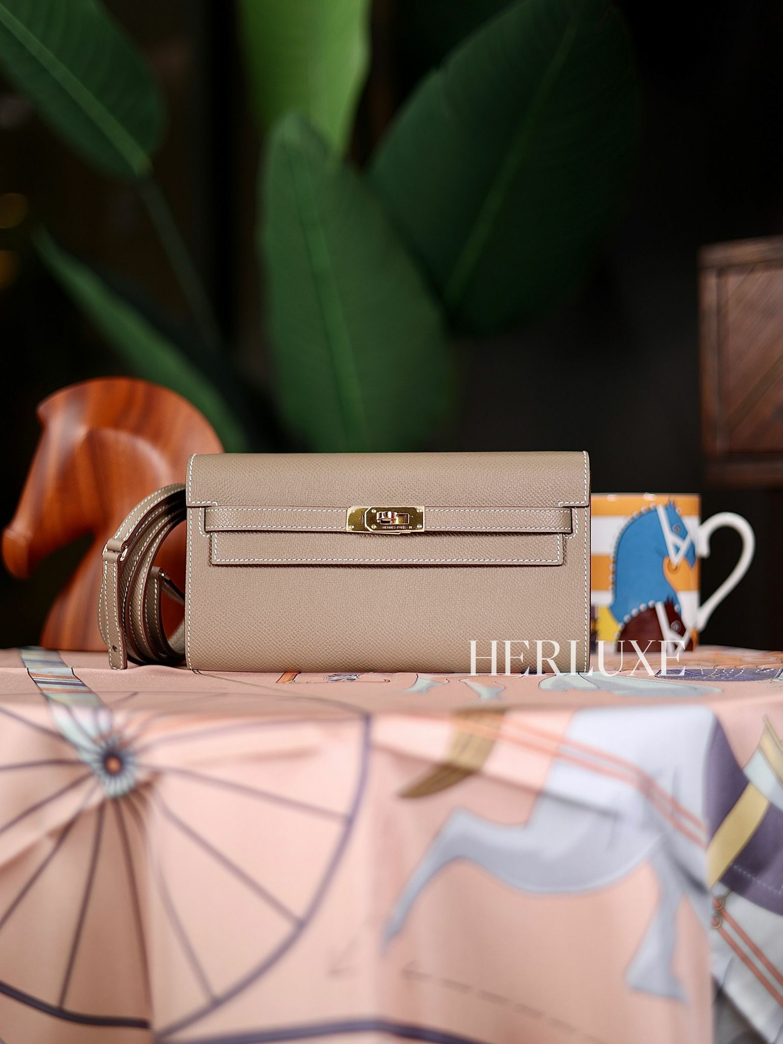 Kelly to go 18 etoupe cc epsom K