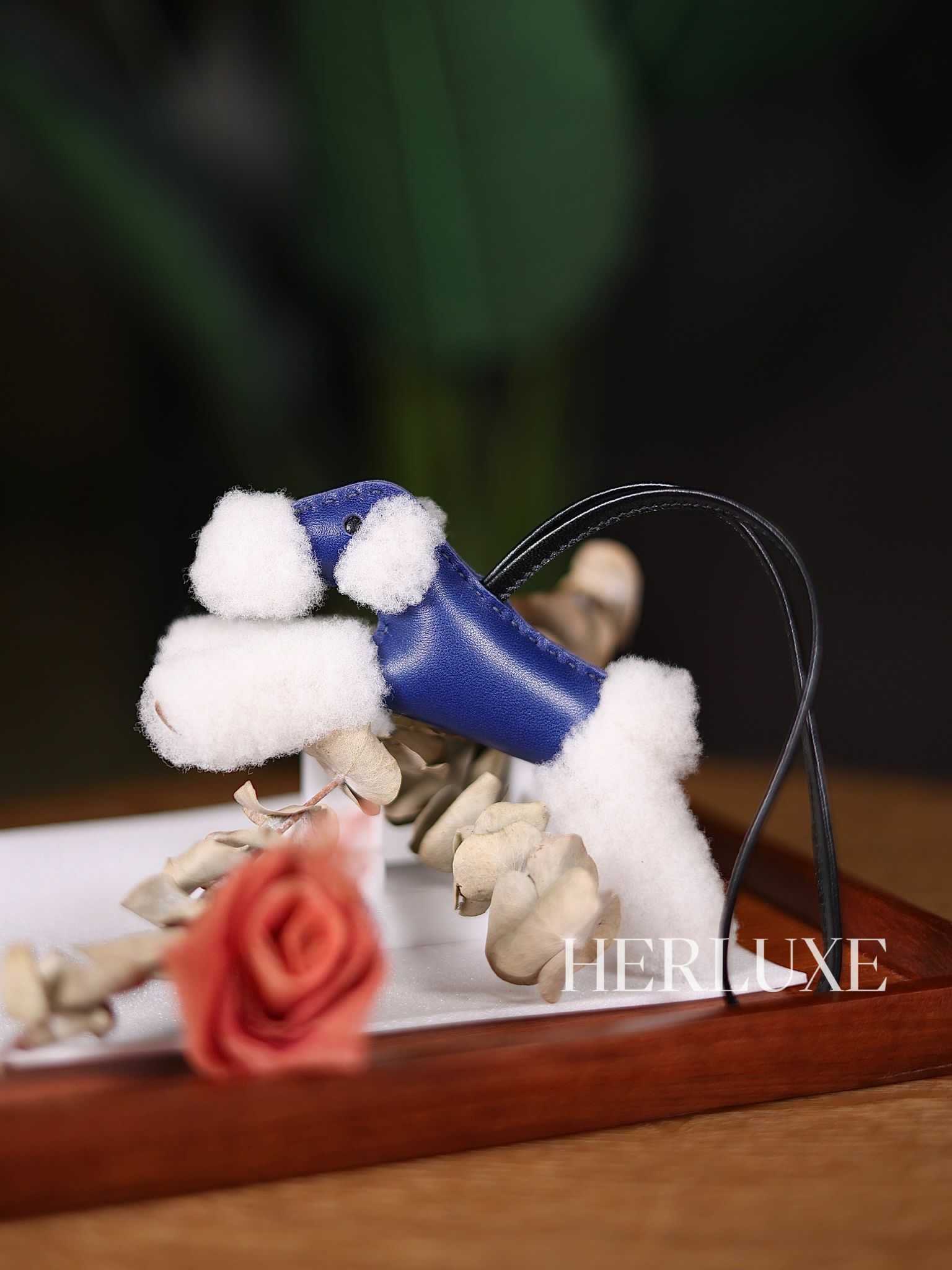 Budy charm 73 blue saphir / écru