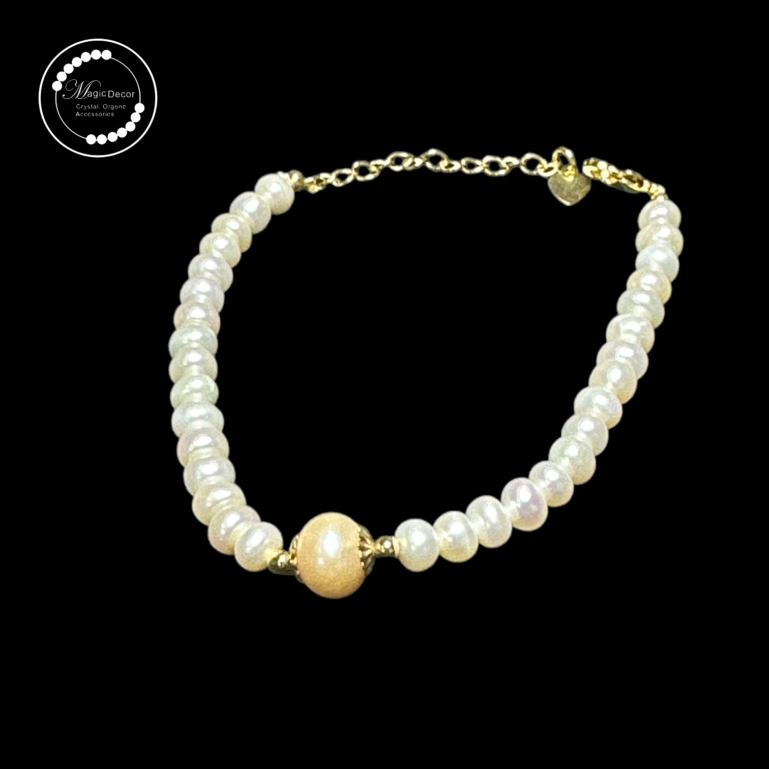 250721 - D81 饅頭珠+大珍珠金色手鏈