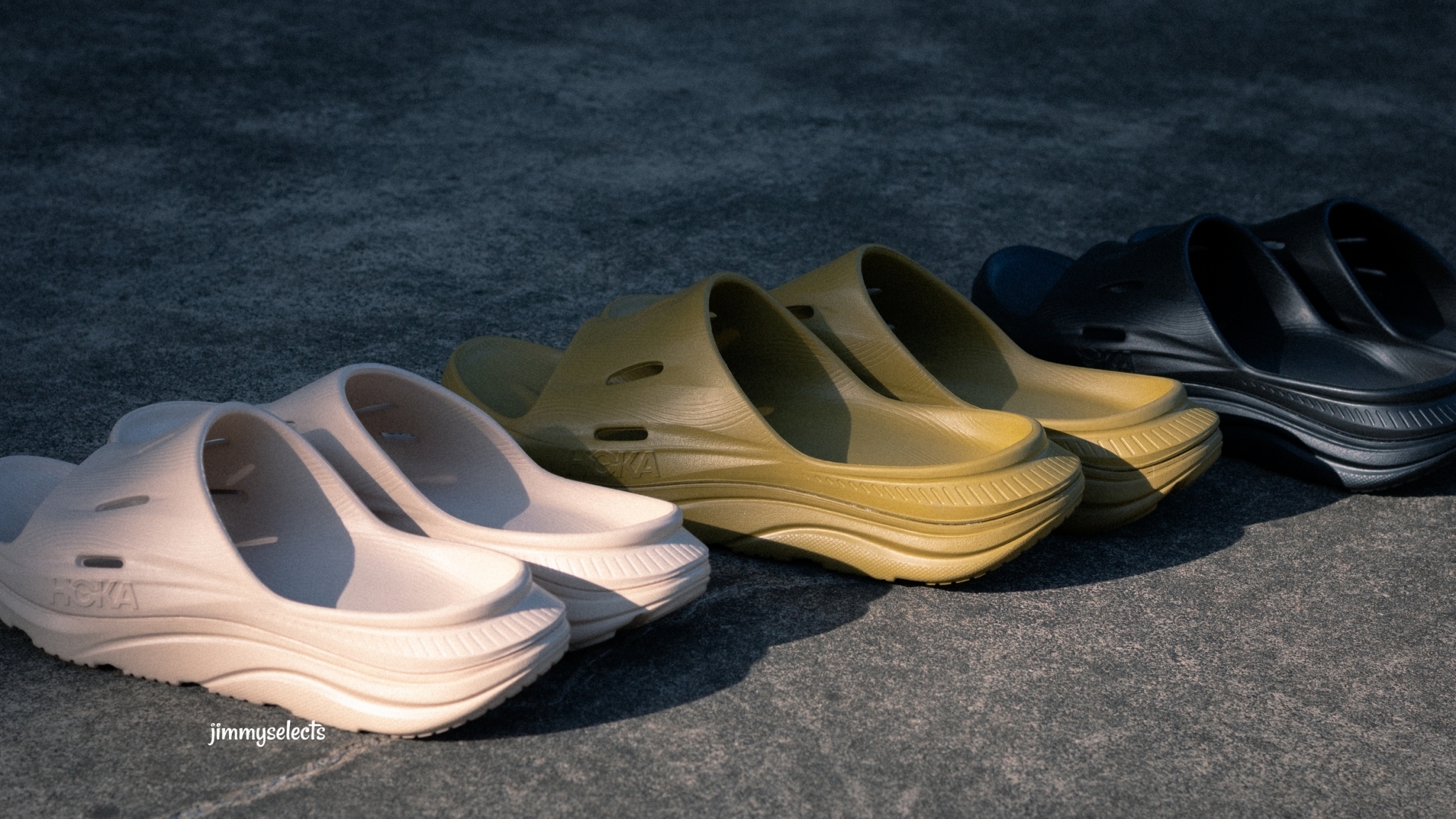 HOKA ONE ONE U ORA Recovery Slide 戶外 拖鞋 黑/綠/沙色 JUN-