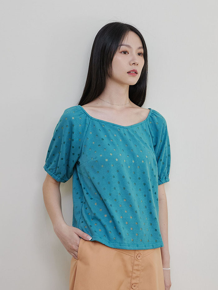 微笑弧線鬆緊袖上衣-芽球