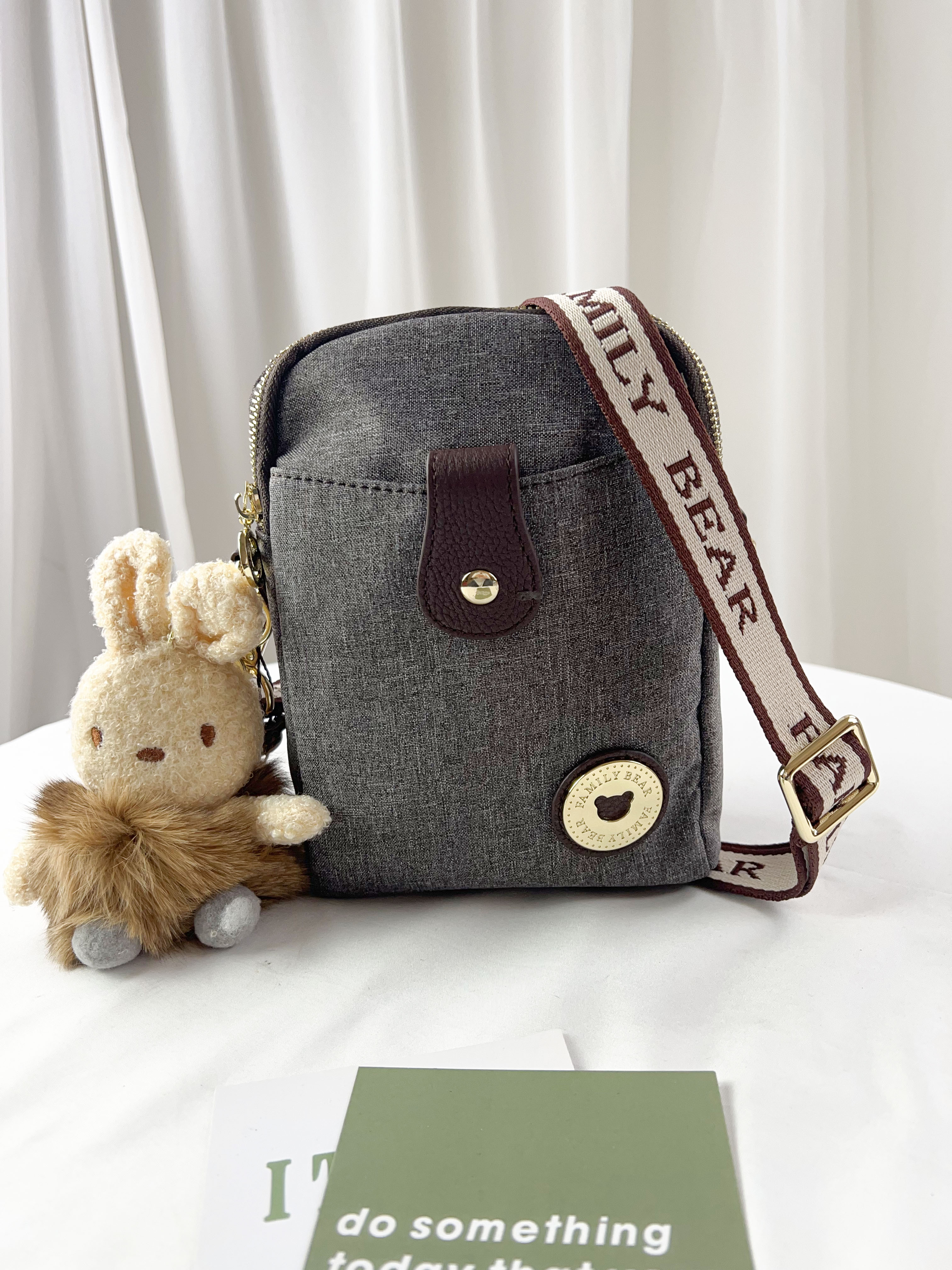 FamilyBear 織帶灰配咖防潑水側背包 附兔兔吊飾   #2839