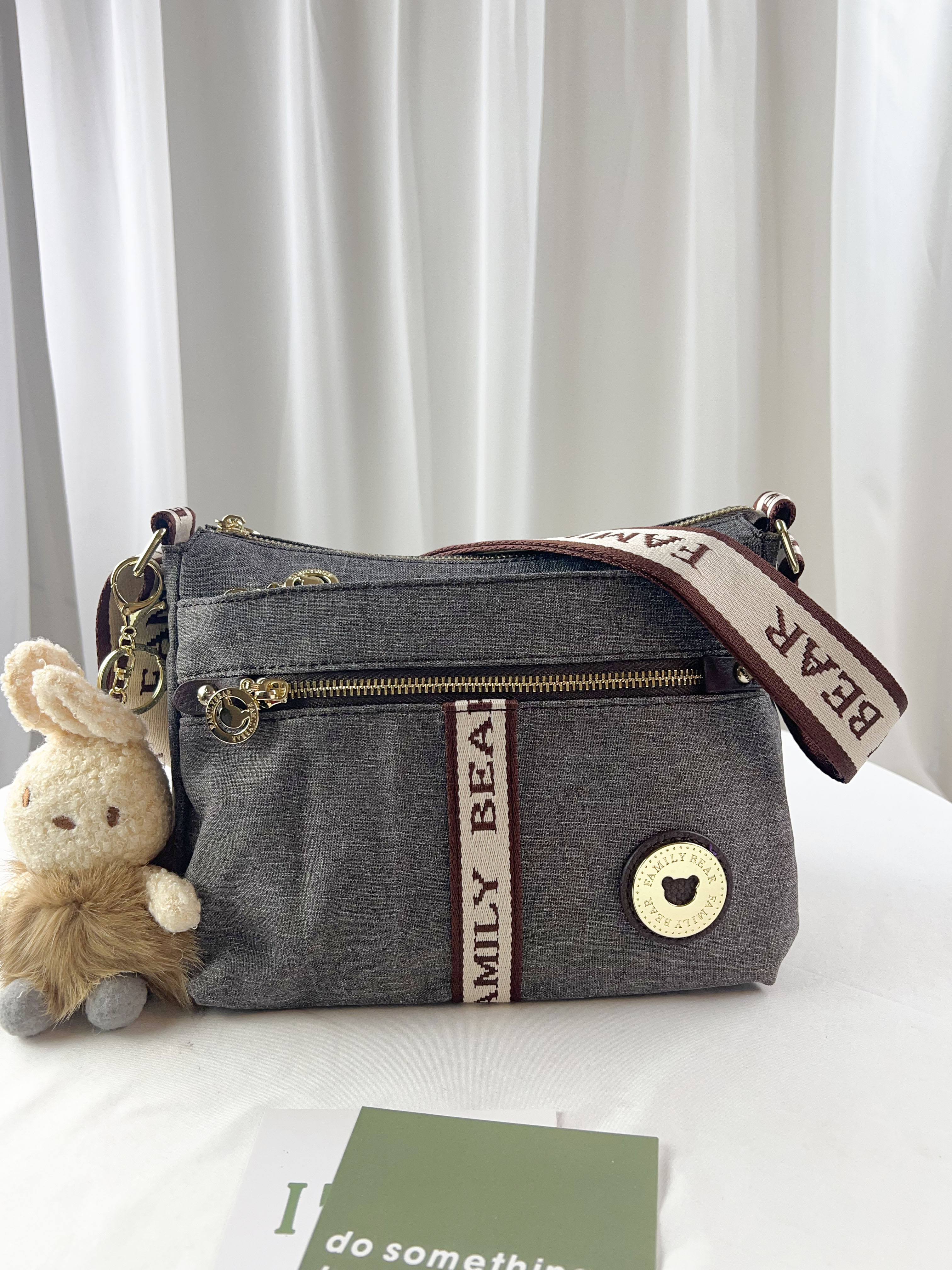 FamilyBear 織帶灰配咖防潑水側背包 附兔兔吊飾  #2672