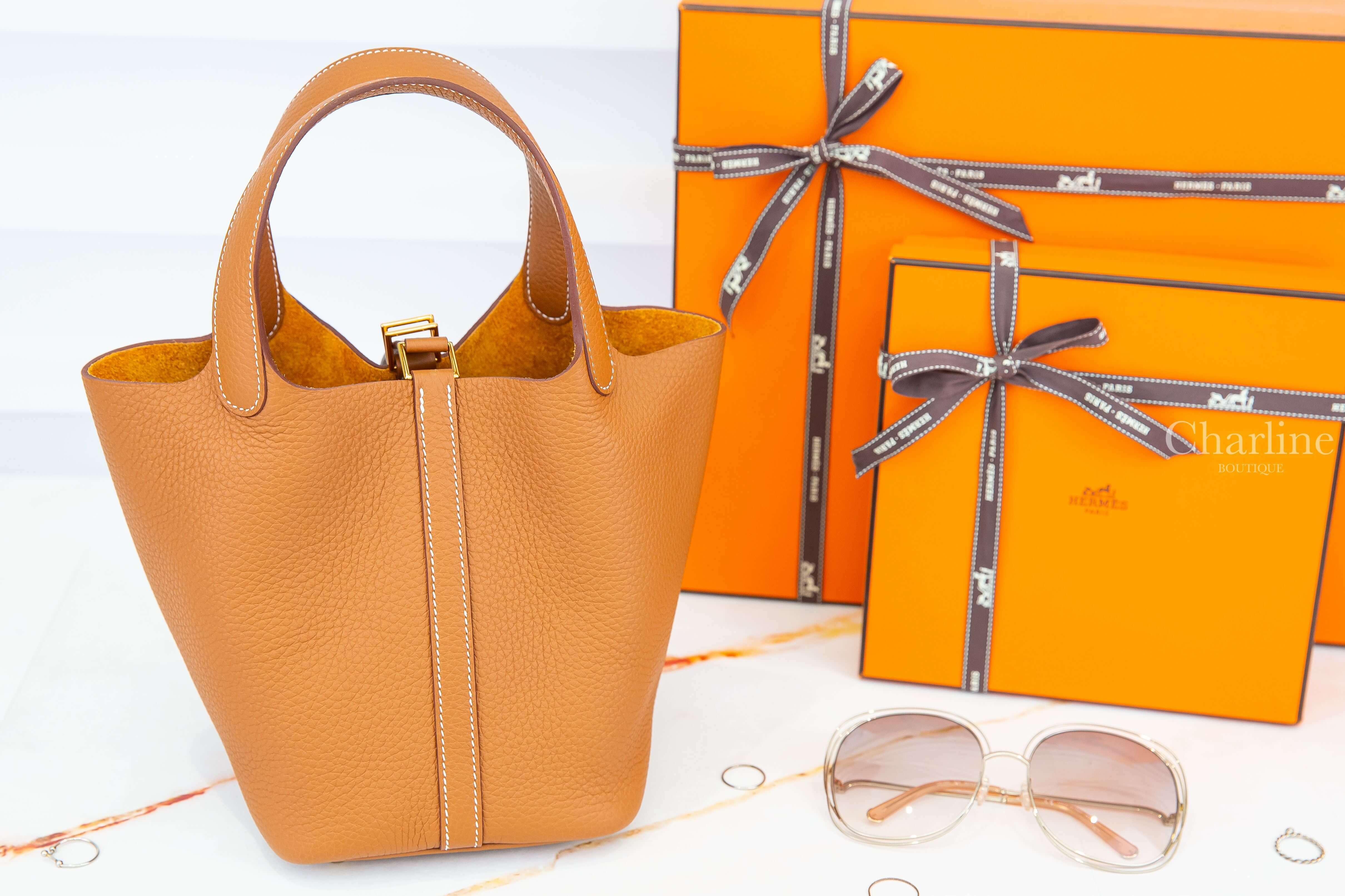 Hermès Picotin Lock 18cm 37 Gold Taurillon Clemence B刻焦糖色金釦小型提把水桶包-Charline Boutique 精品代購