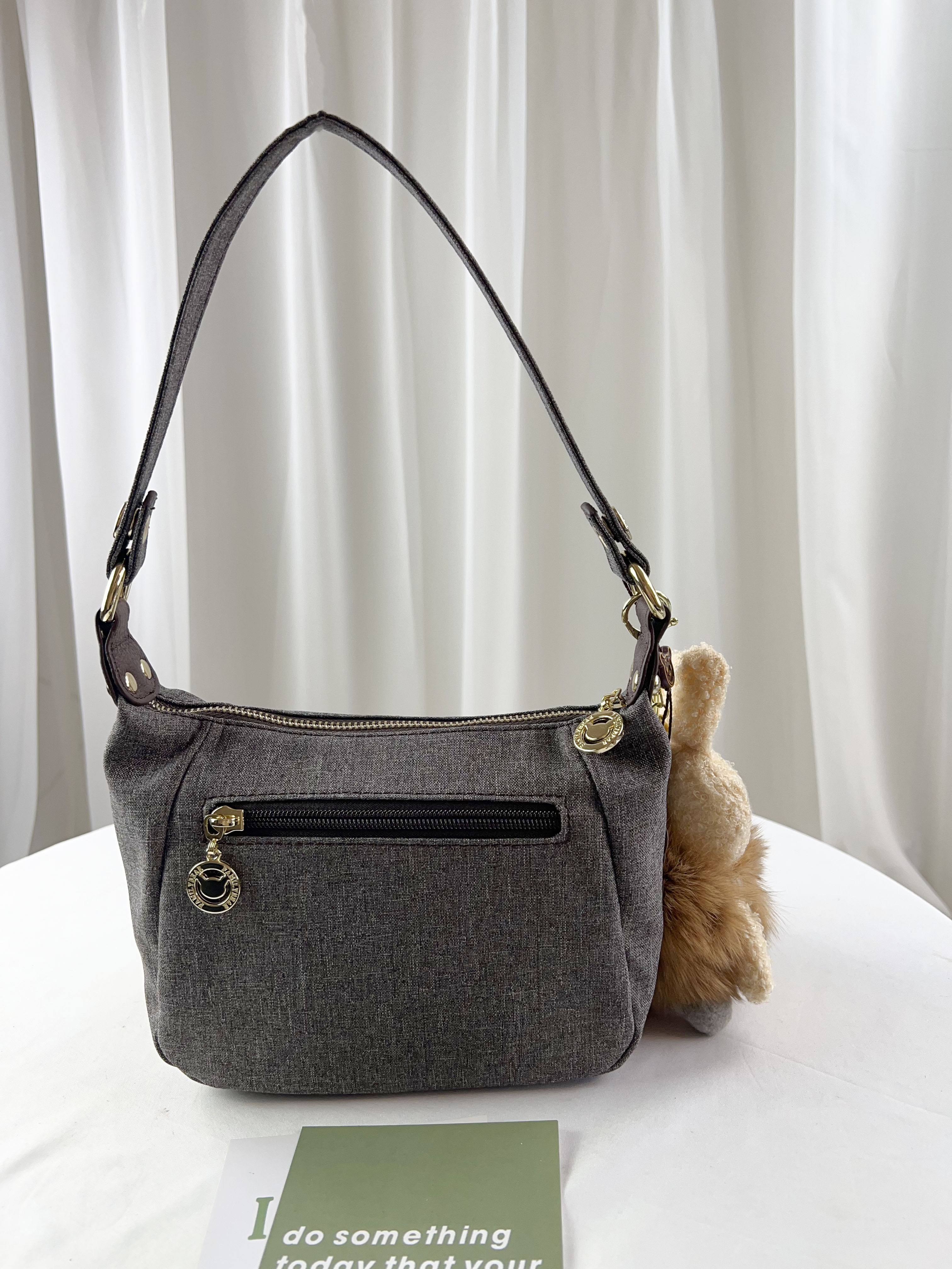 FamilyBear 織帶灰配咖防潑水肩背包 / 側背包 附兔兔吊飾  #2503