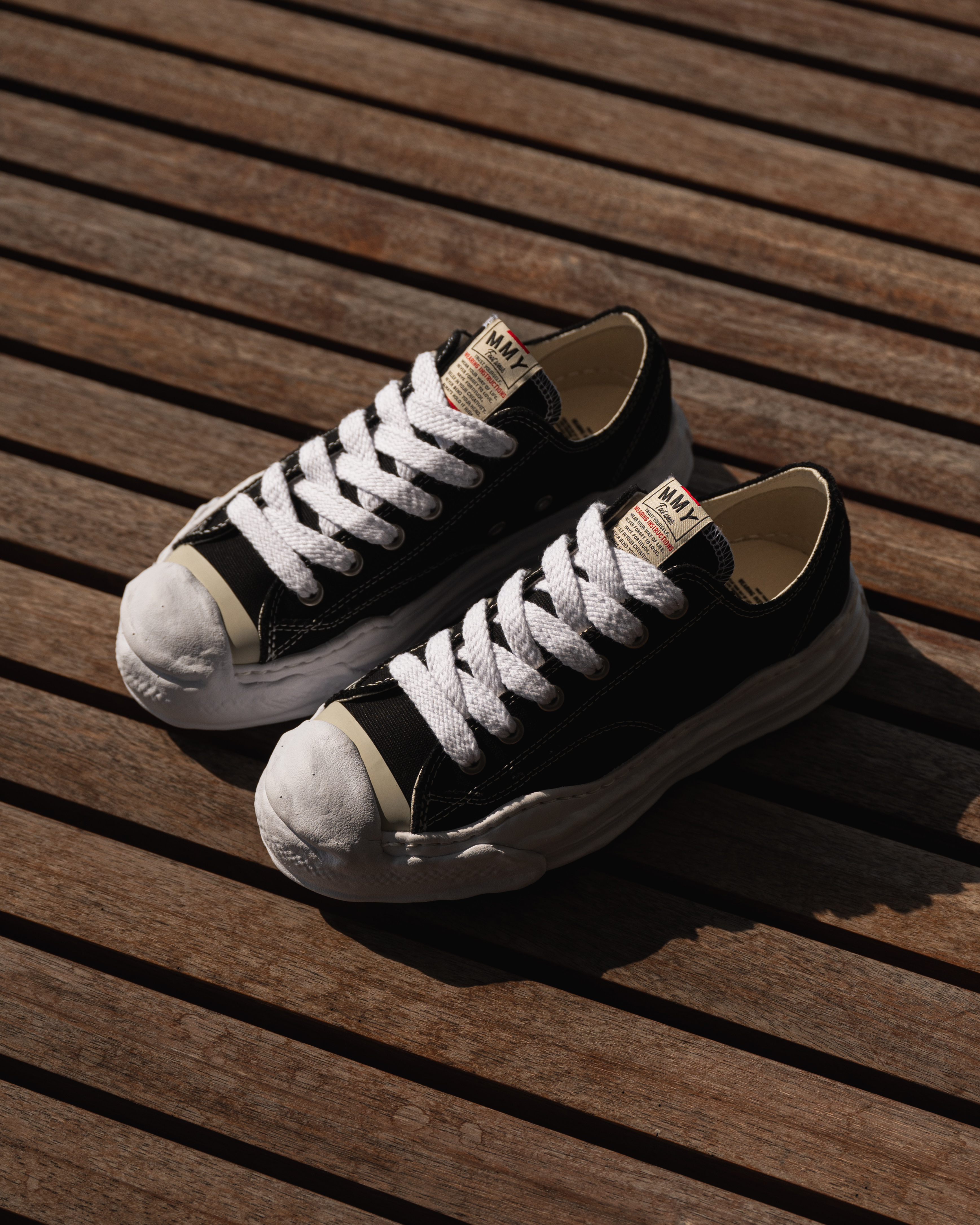 [現貨] MIHARA Hank White Sole Canvas Black A05FW702