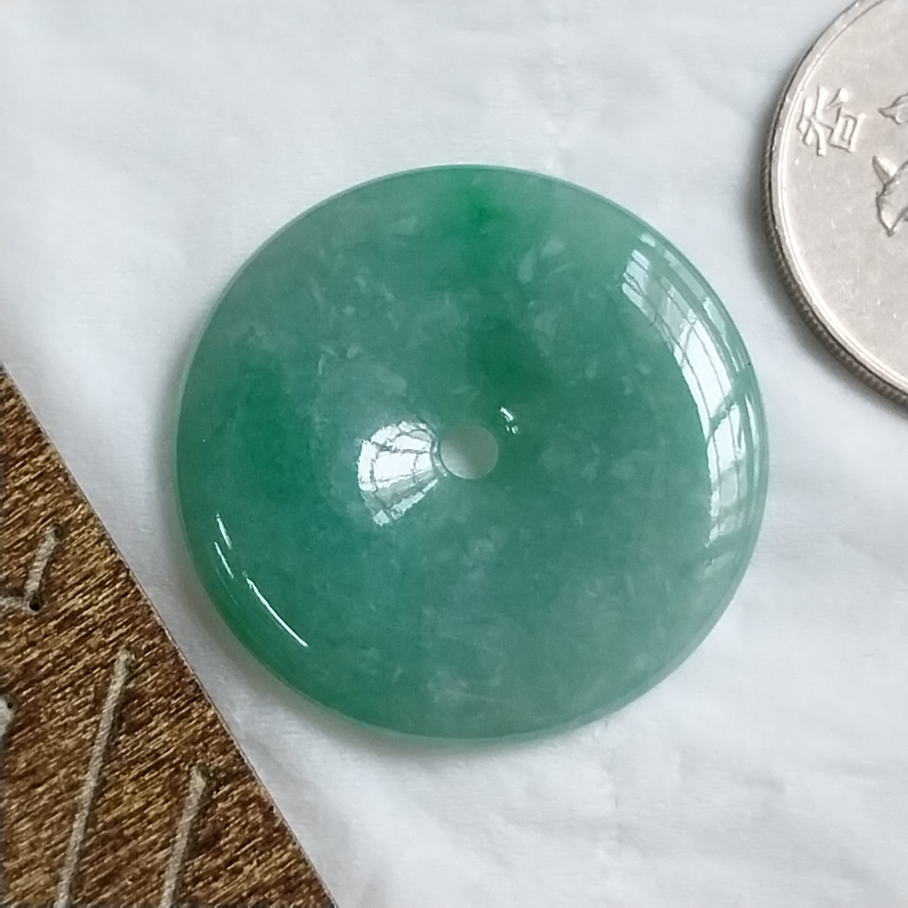 J1338 冰糯滿綠平安扣 (30mm直徑)