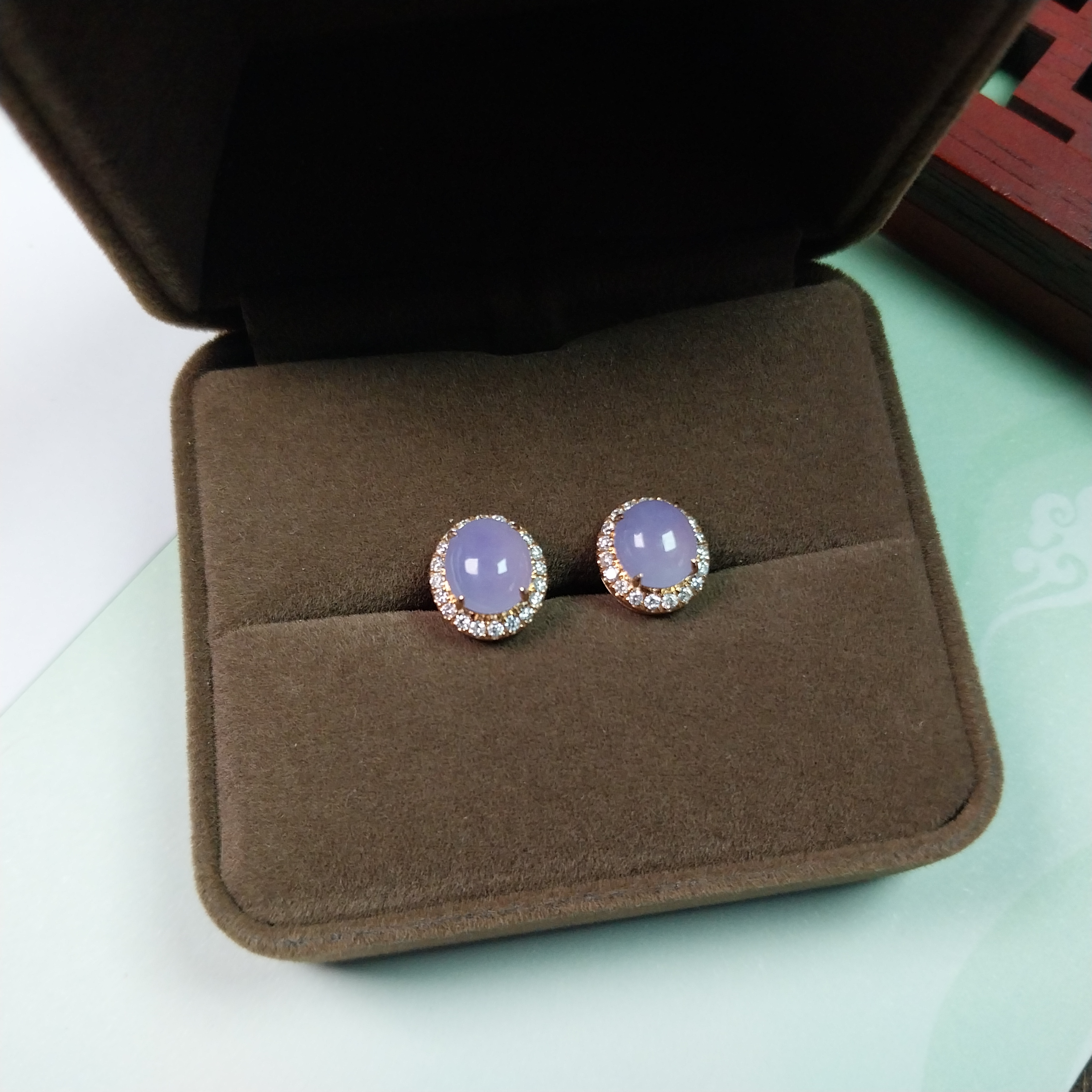 J2223 冰紫羅蘭蛋面耳釘