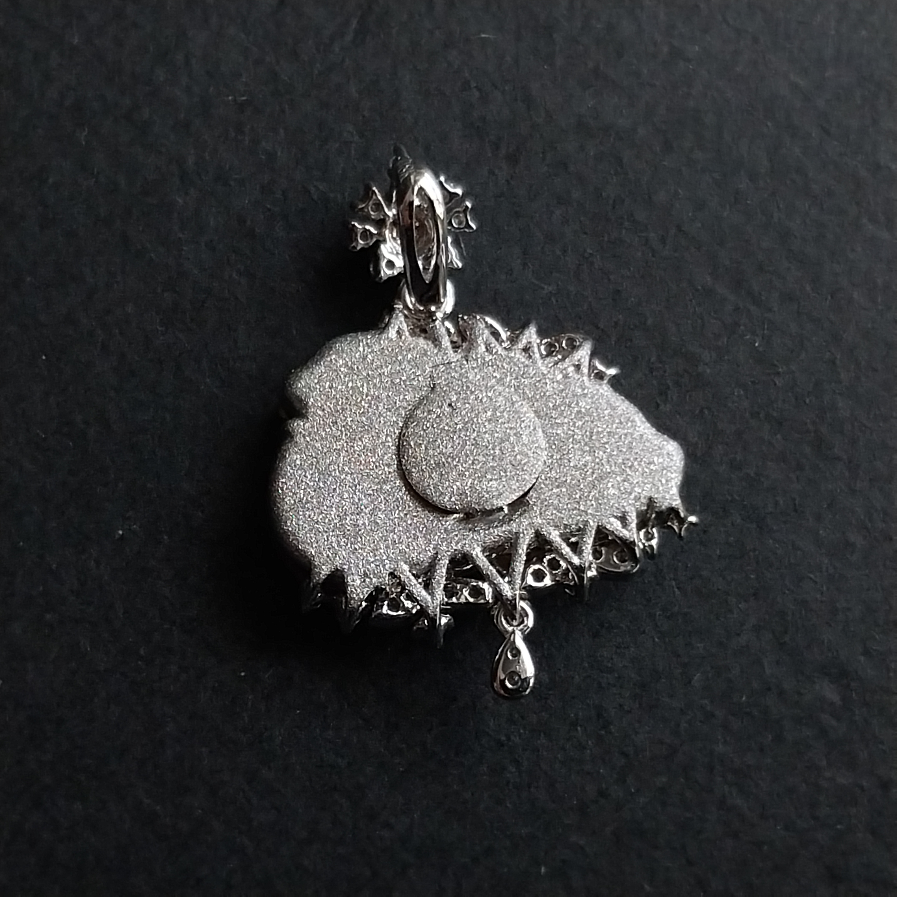 J2225 冰黃翡唐馬